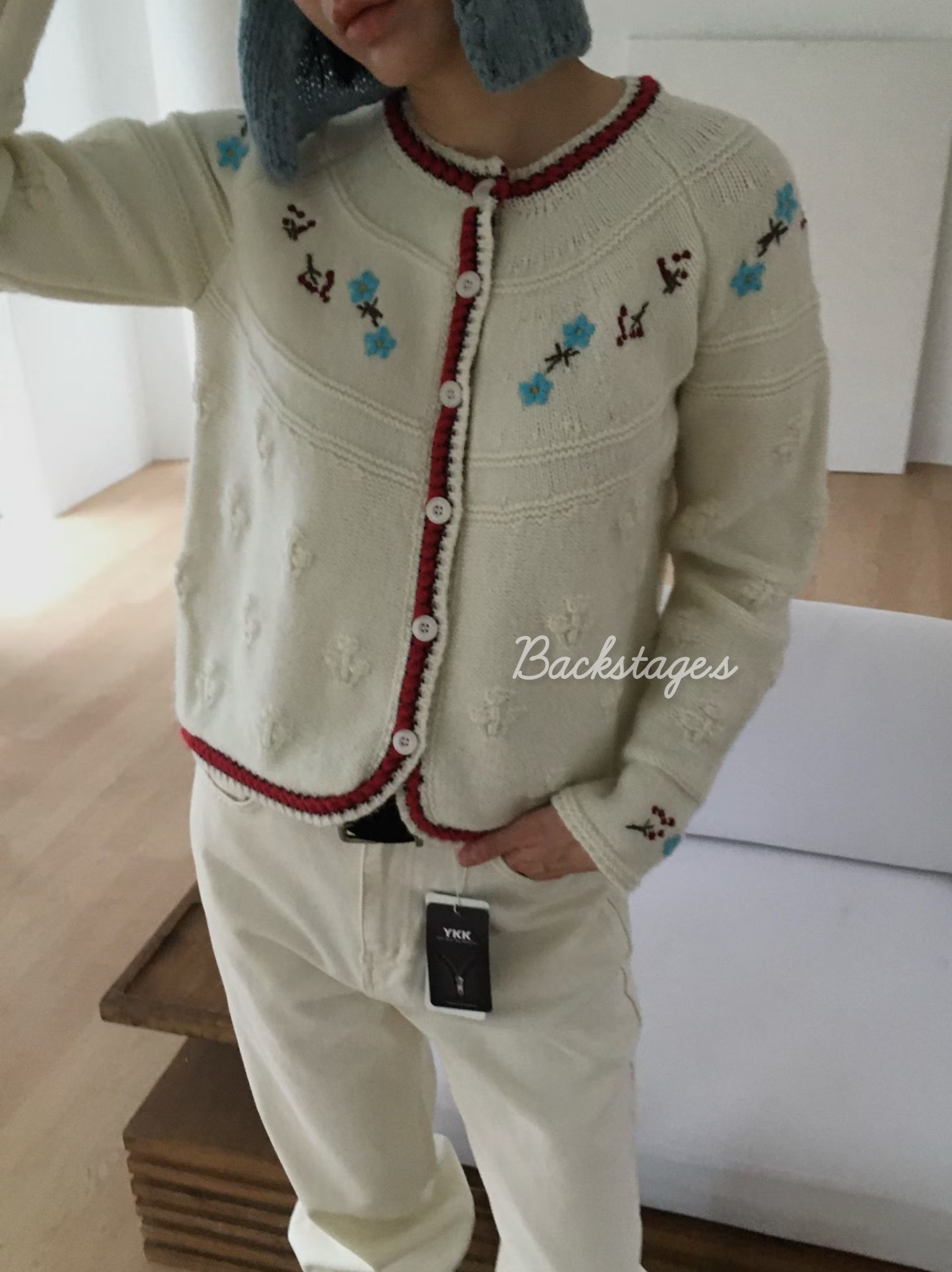 20251112_010035196_iOS