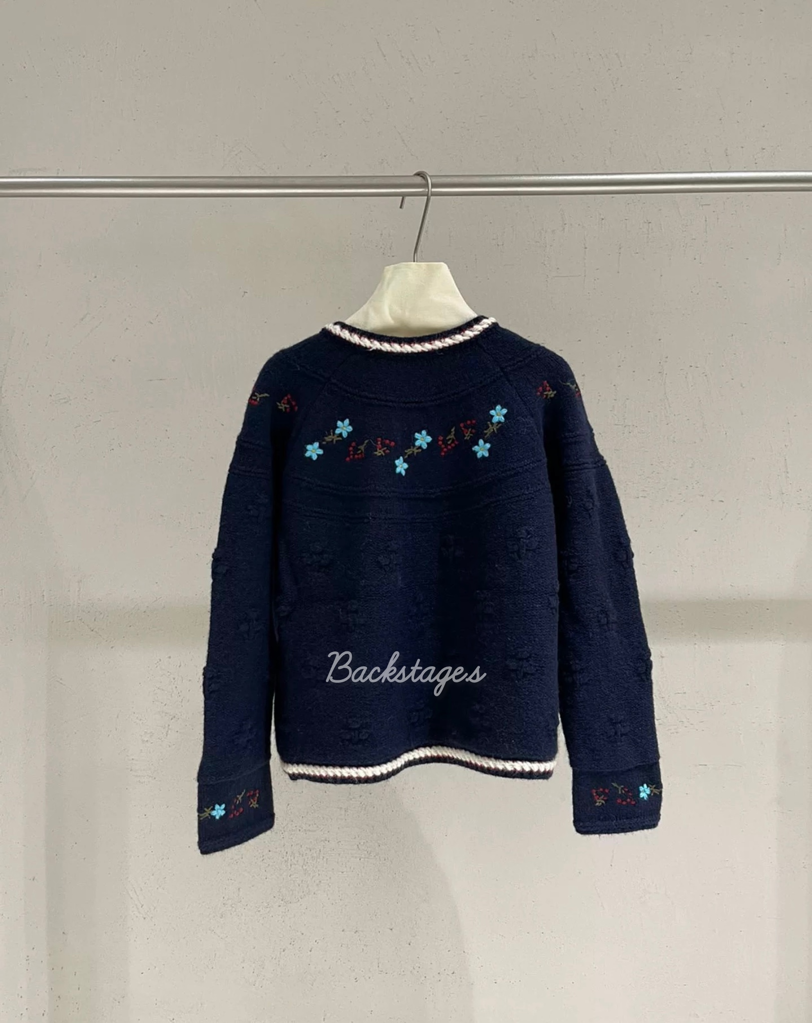 20251112_010530285_iOS