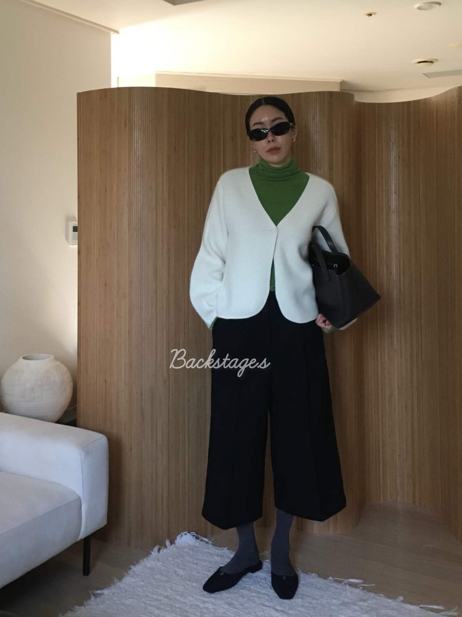 20251112_005718919_iOS