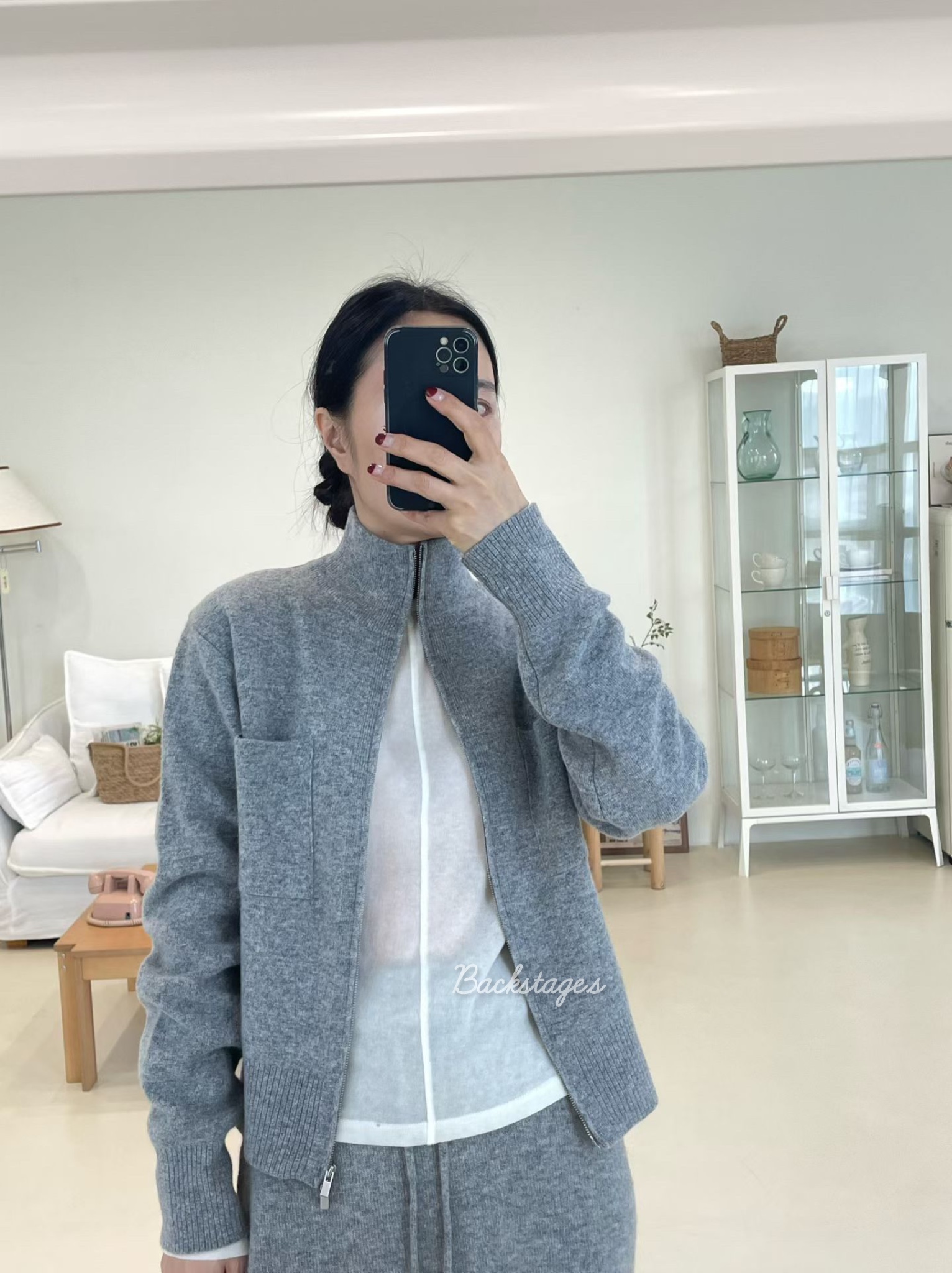 20251112_004856274_iOS