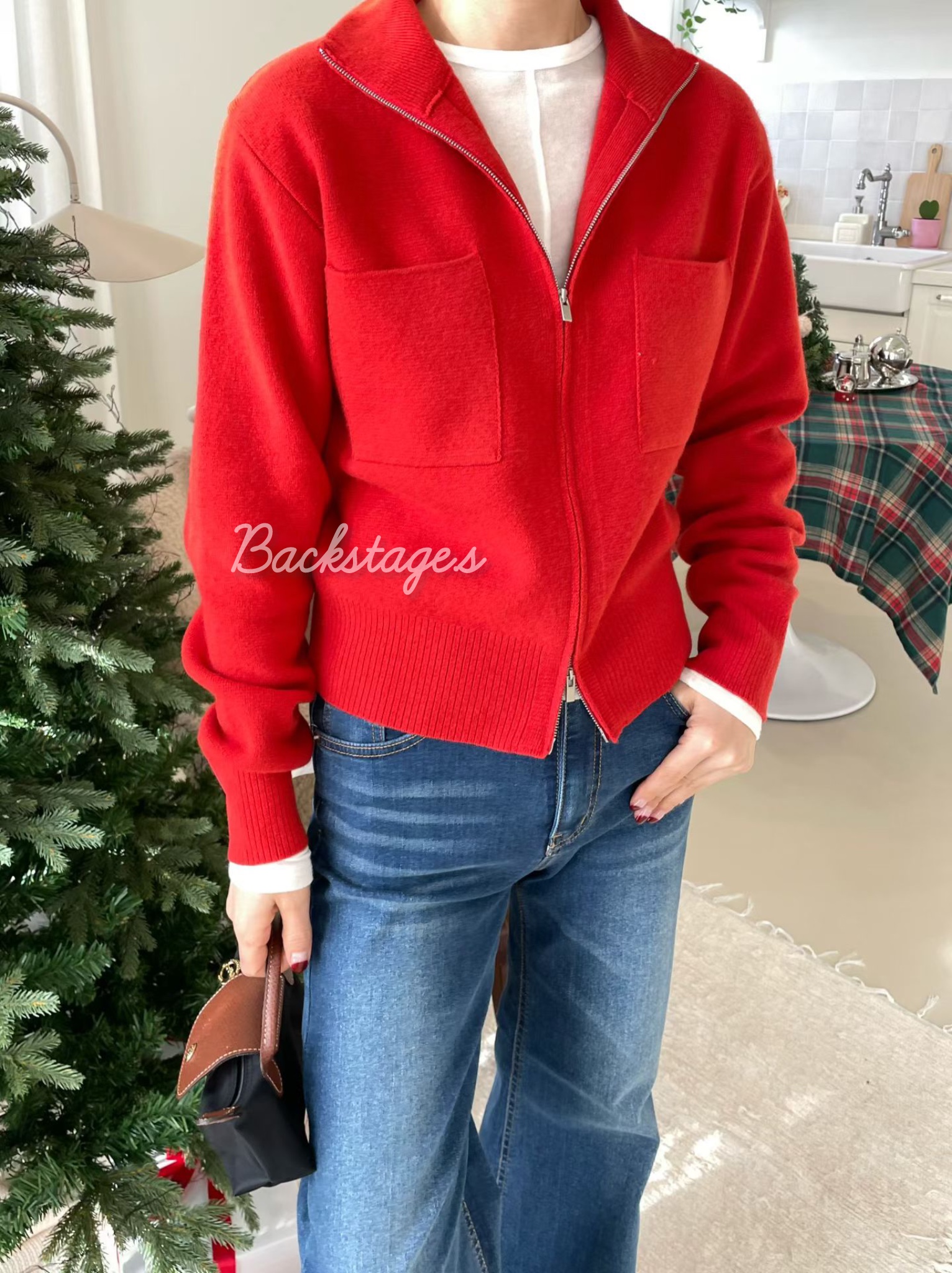 20251112_004653861_iOS