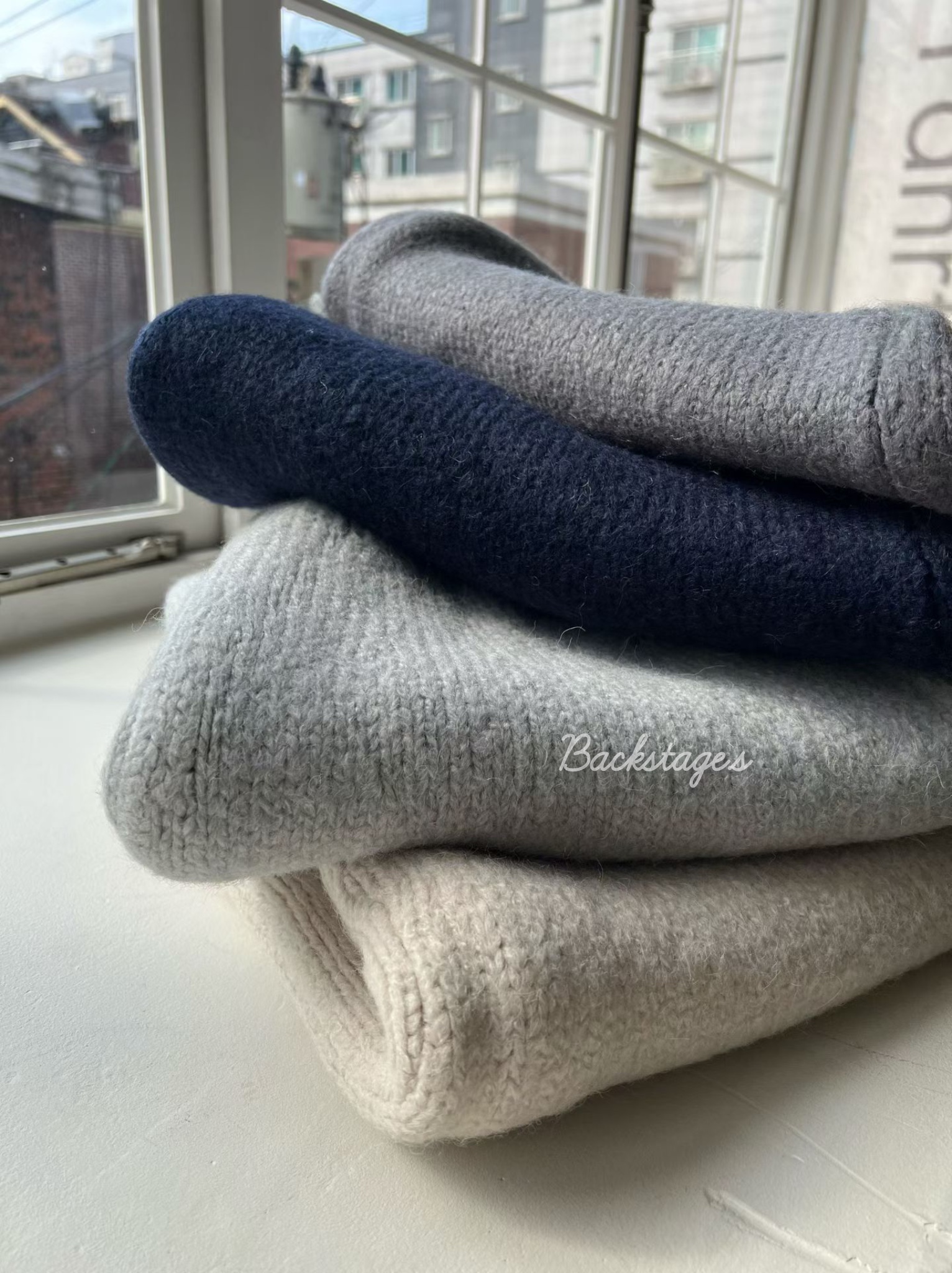 20251111_211306701_iOS