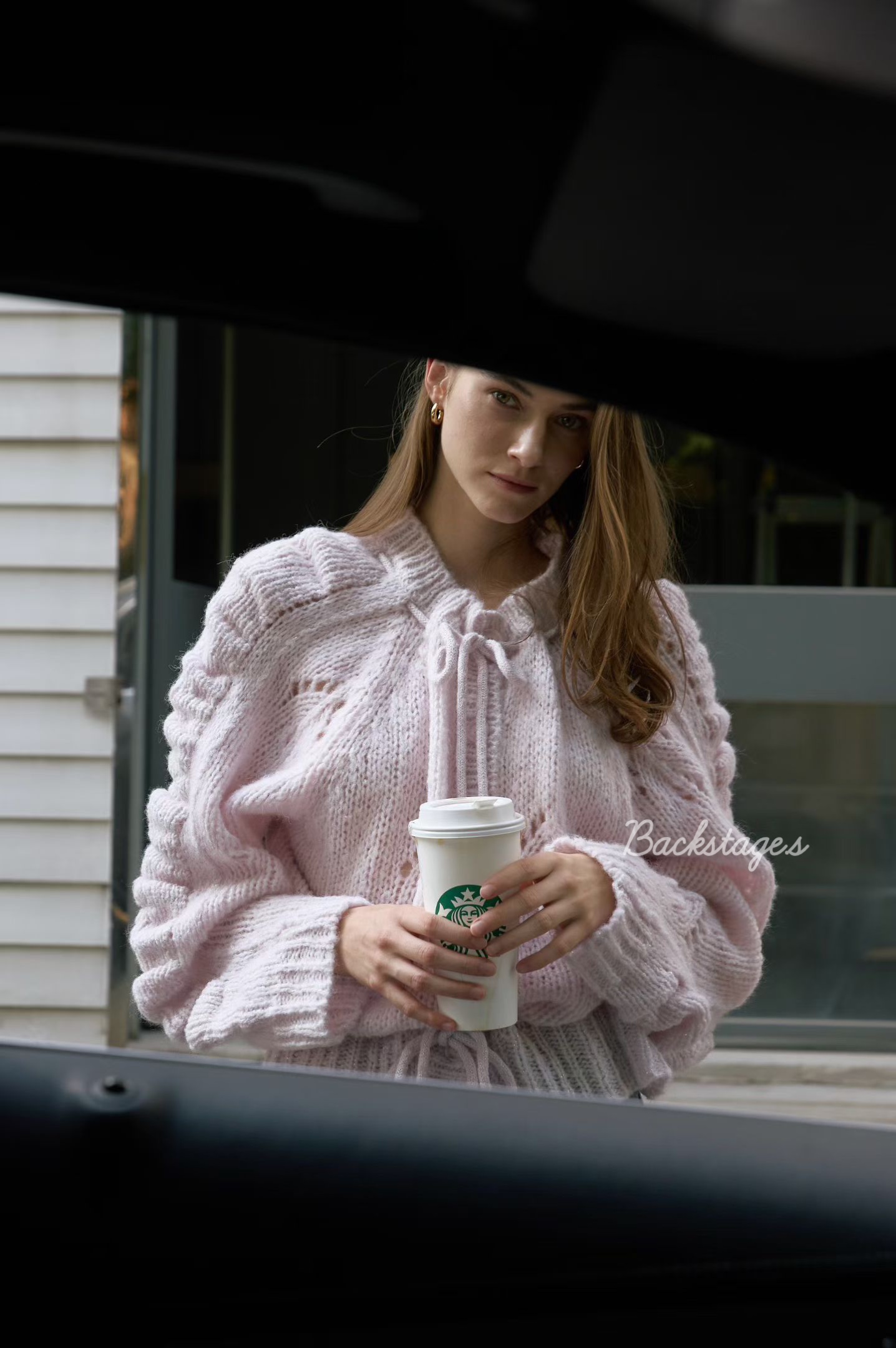 20251111_210155838_iOS