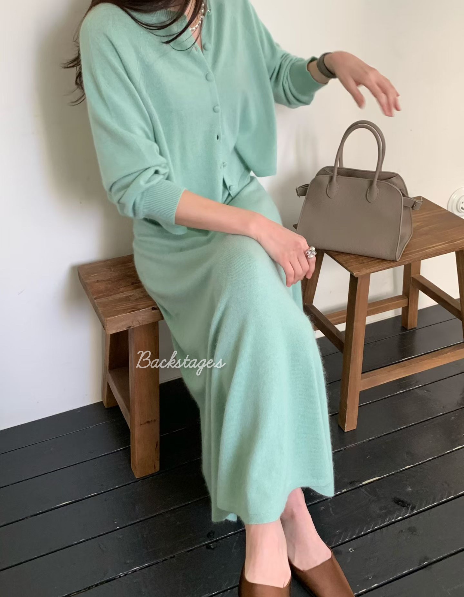 20251111_155800610_iOS