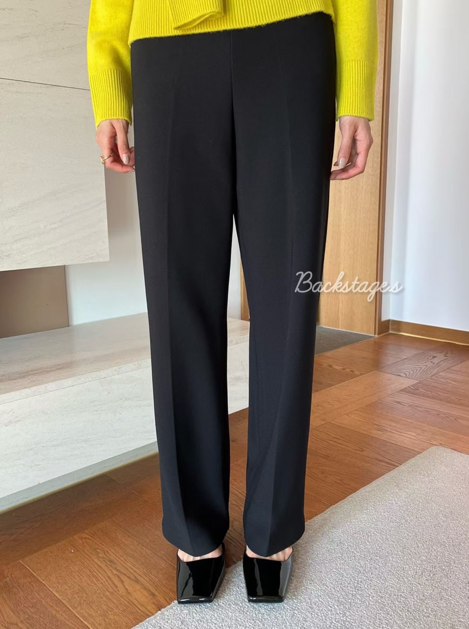 20251106_105747597_iOS