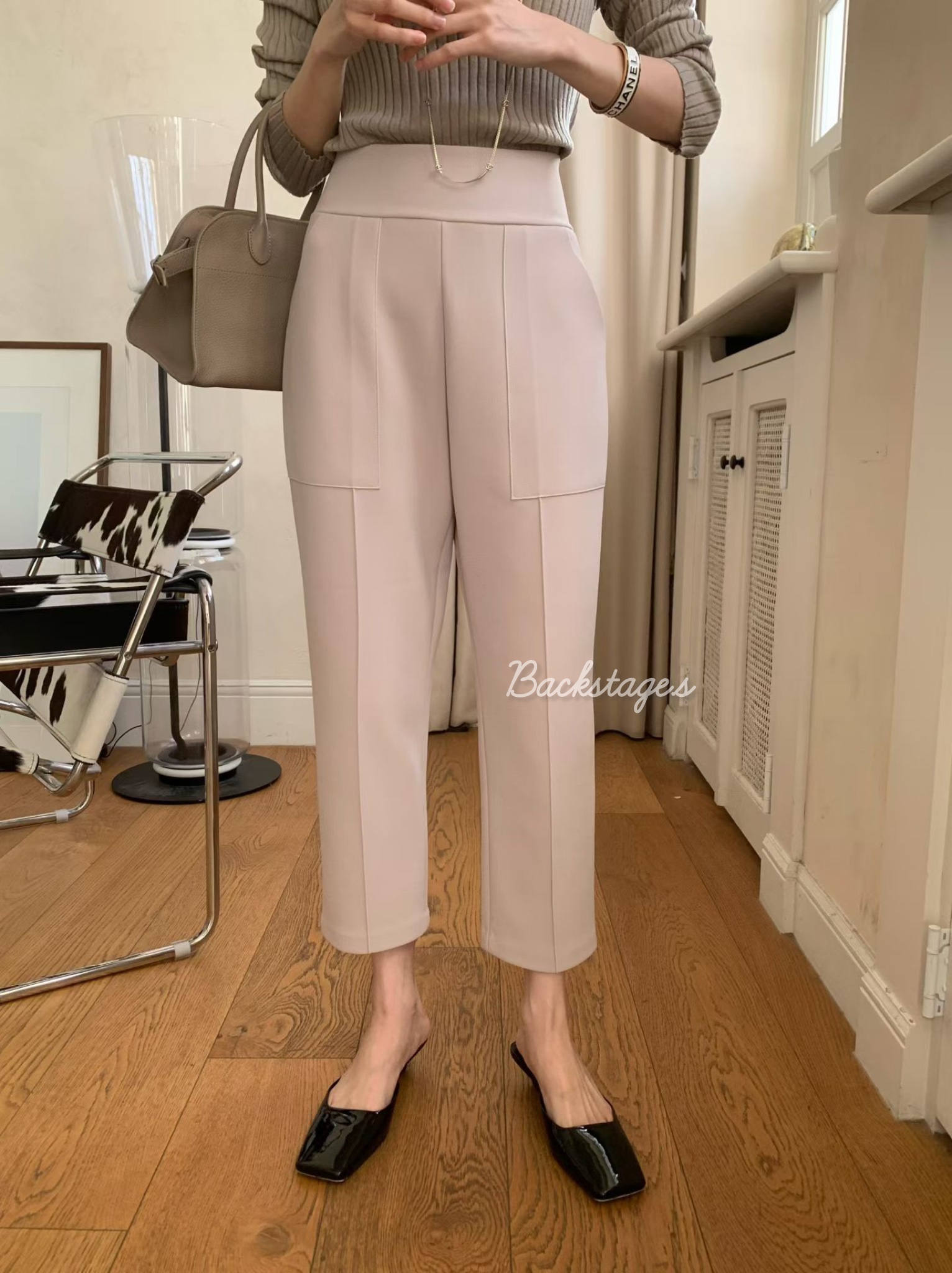 20251106_094619601_iOS