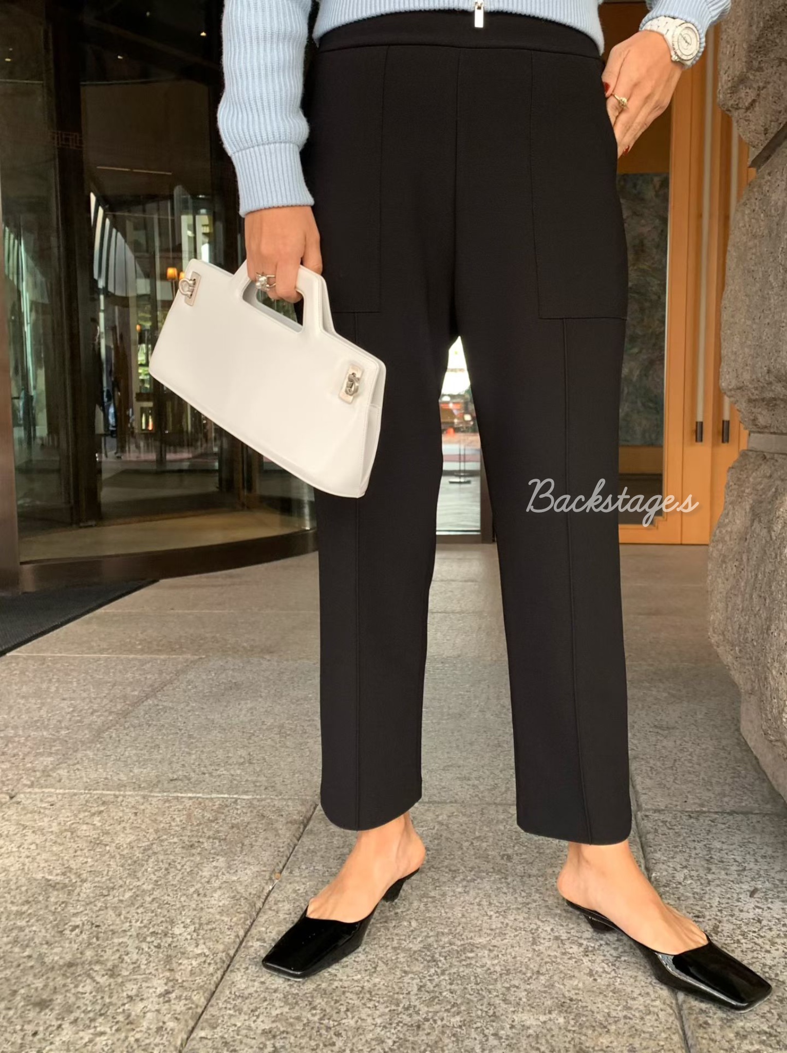 20251106_094619317_iOS