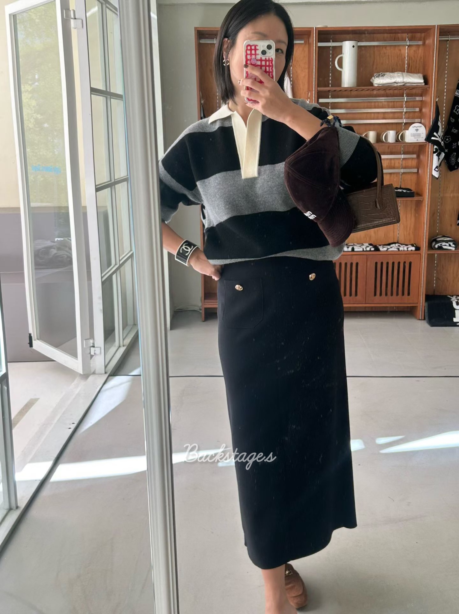 20251106_100159345_iOS