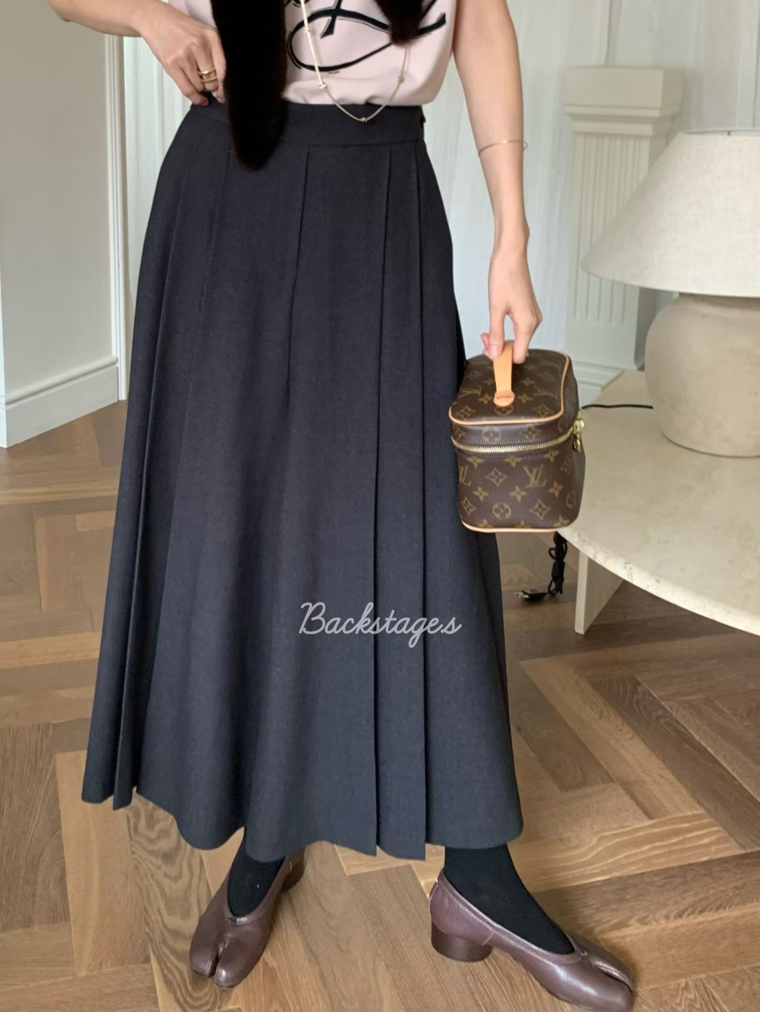 20251106_101022701_iOS