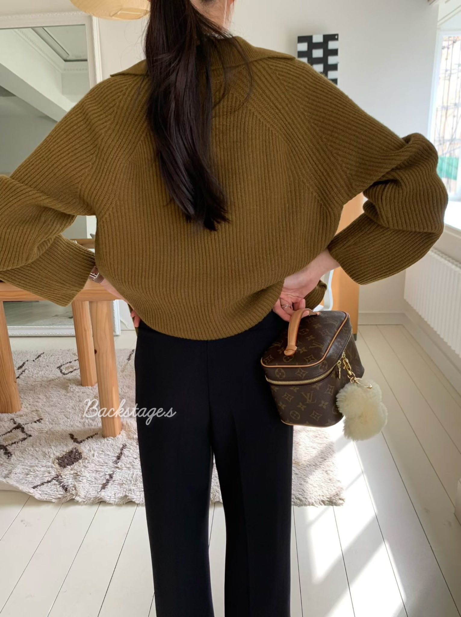 20251106_104837235_iOS