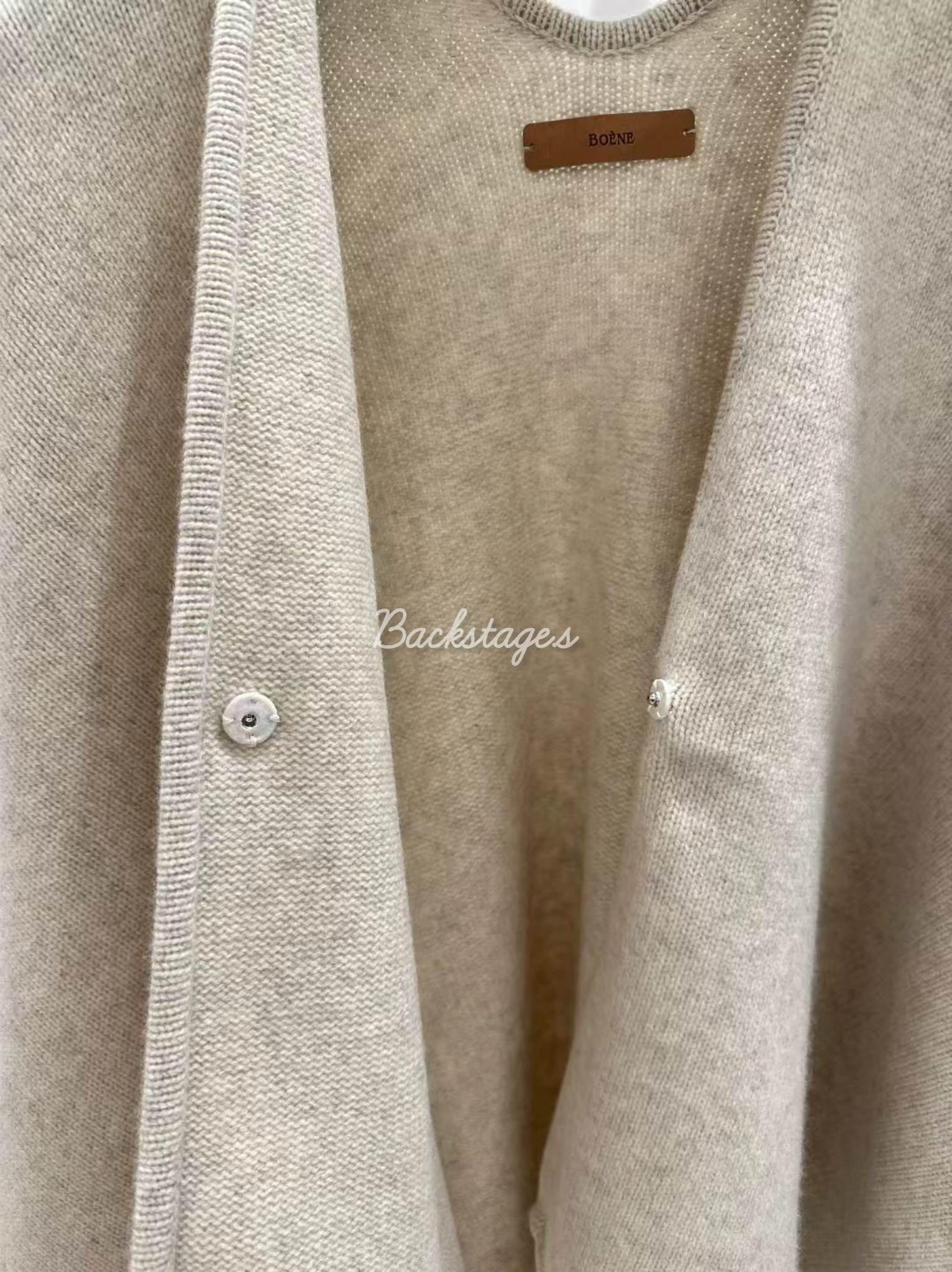 20251204_121148077_iOS