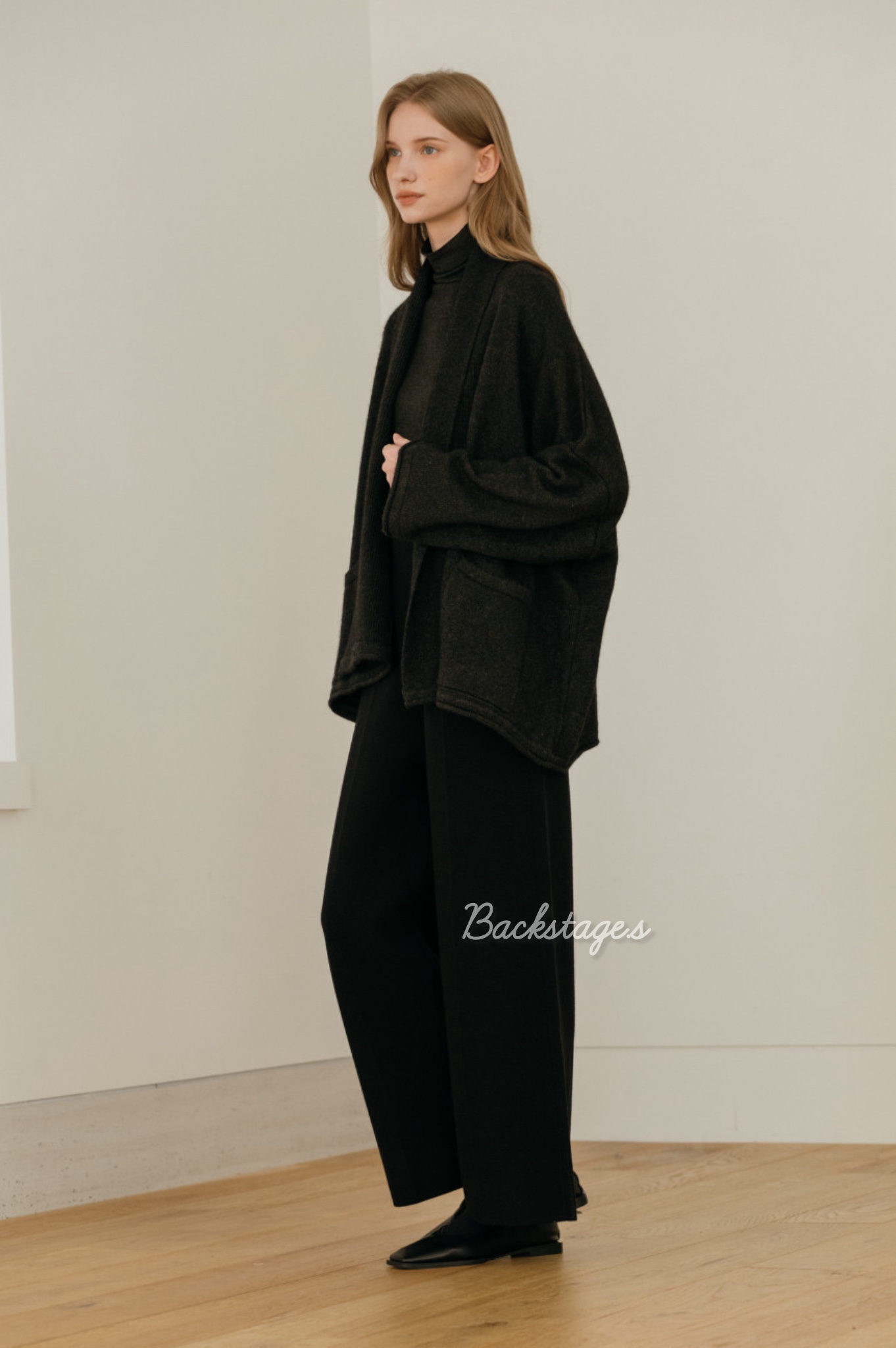 20251204_122314208_iOS