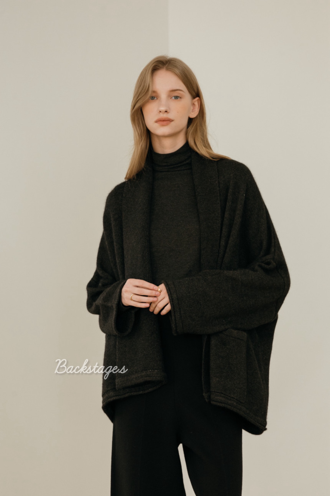 20251204_122314361_iOS