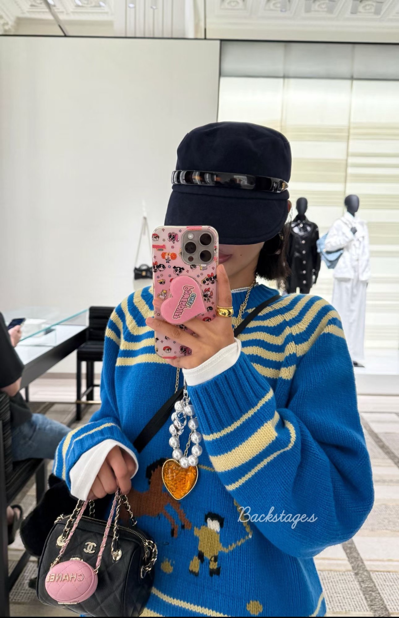 20251213_110056979_iOS