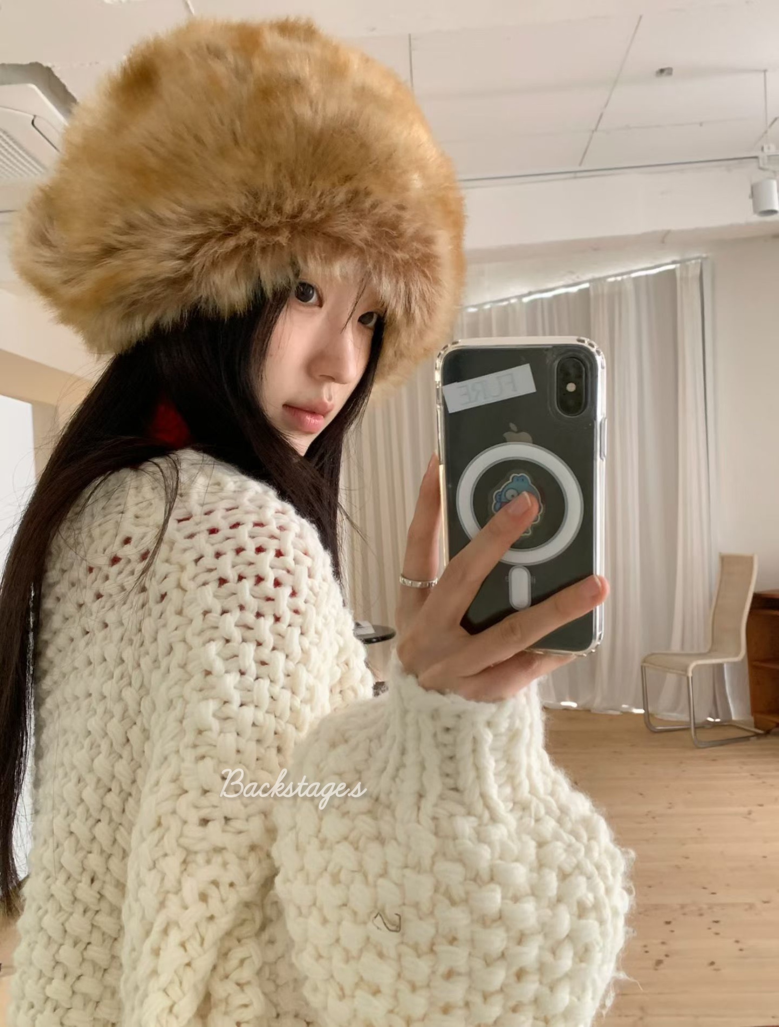 20251212_185146779_iOS