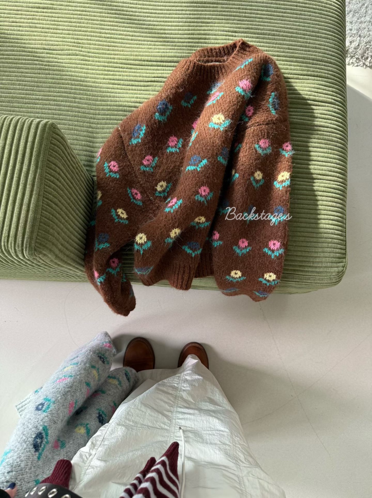 20251212_185905180_iOS