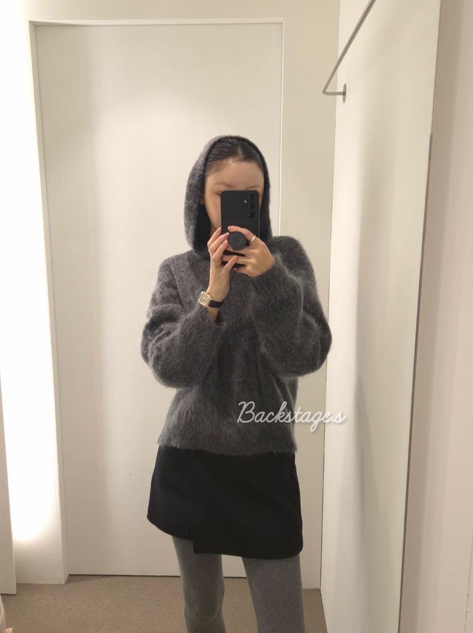 20251212_192314066_iOS