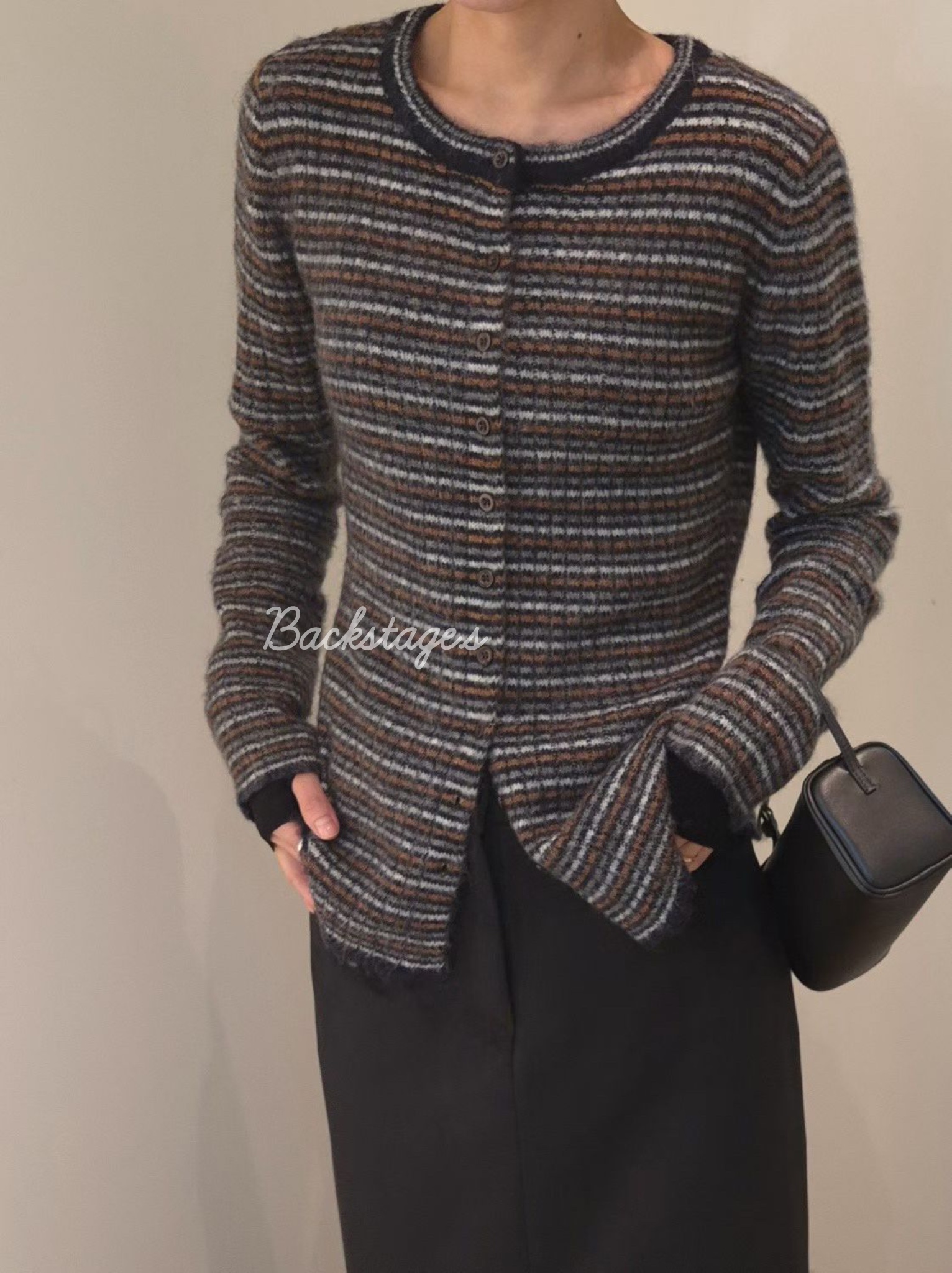 20251212_192446105_iOS