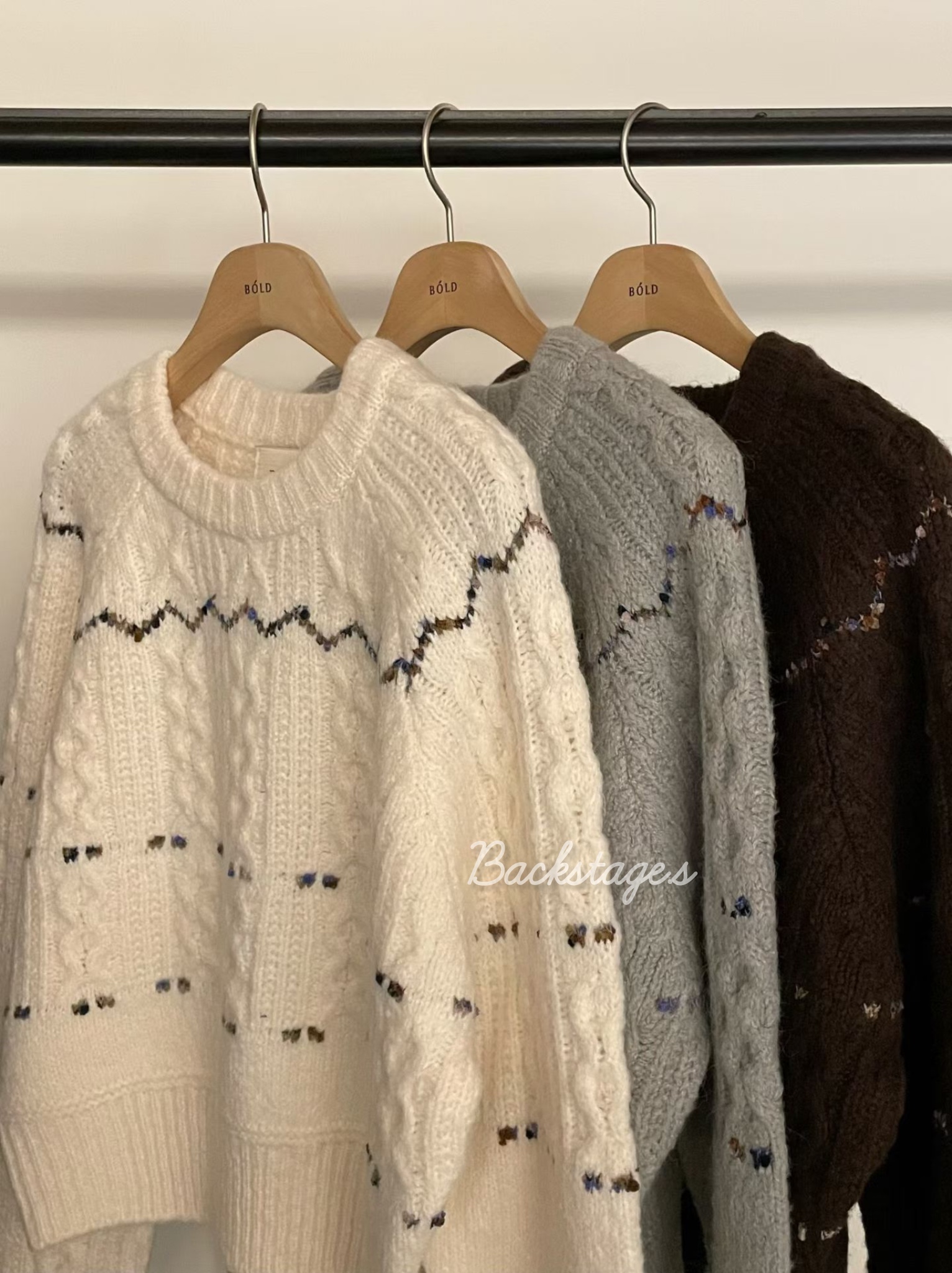 20251212_203545514_iOS