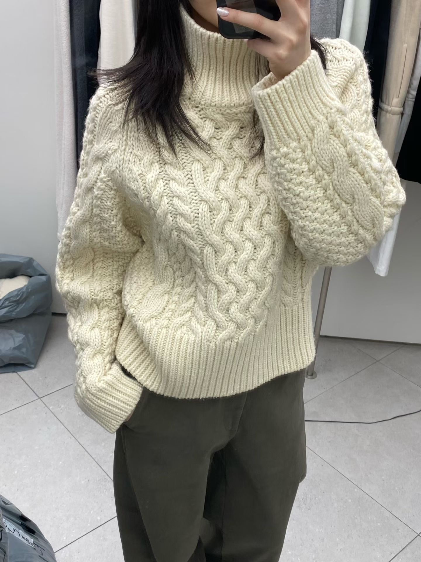 a3993bad42d4d24d23bab4a75c8f02e2