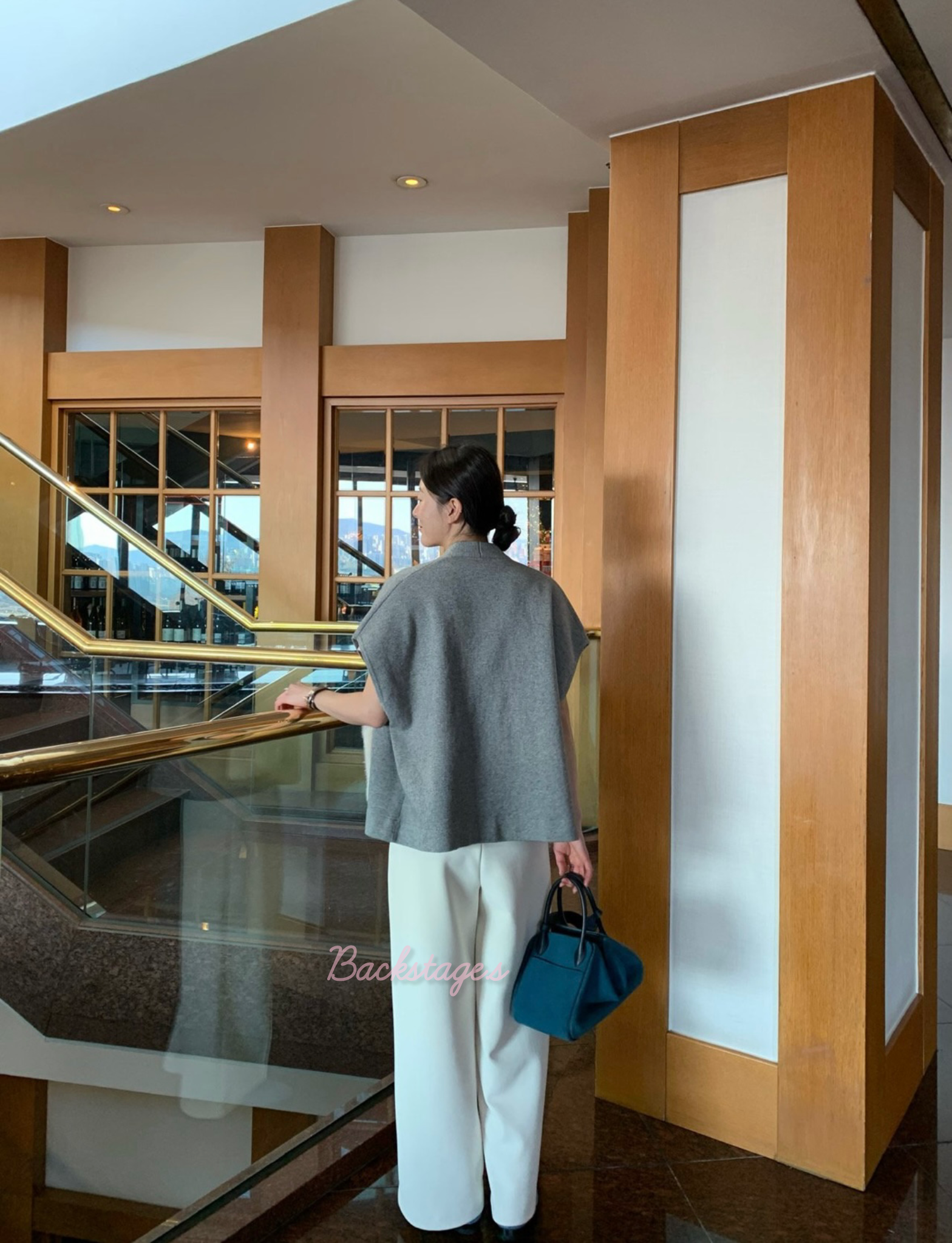 20260105_210517968_iOS