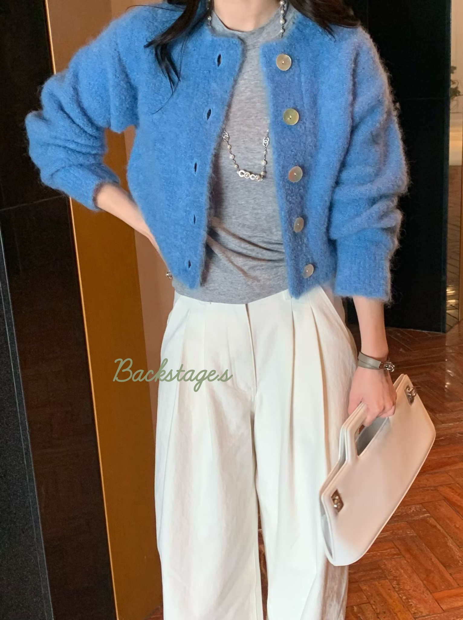 20260107_192922545_iOS