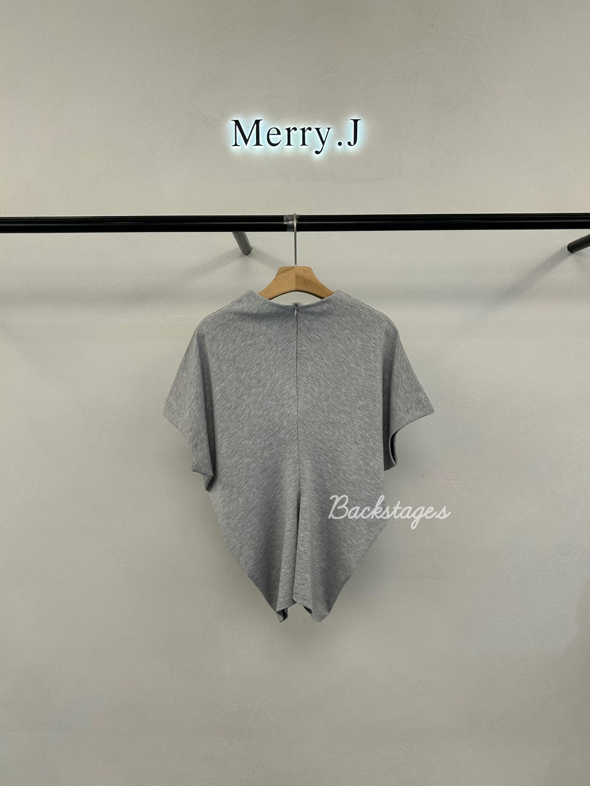 20260224_120100541_iOS