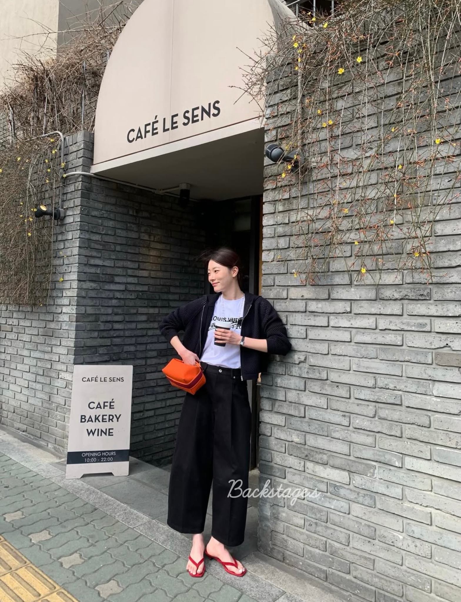 20260326_105345954_iOS