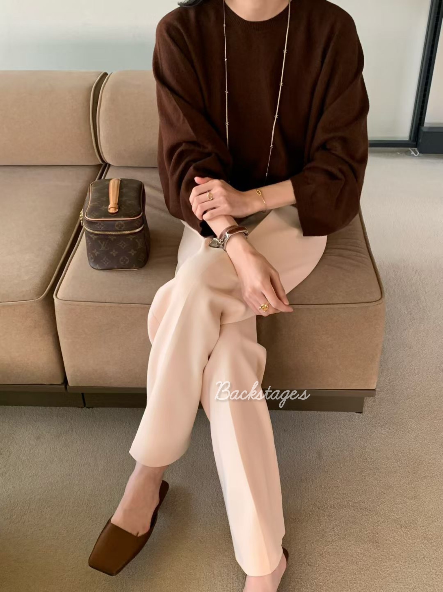 20251010_185804536_iOS