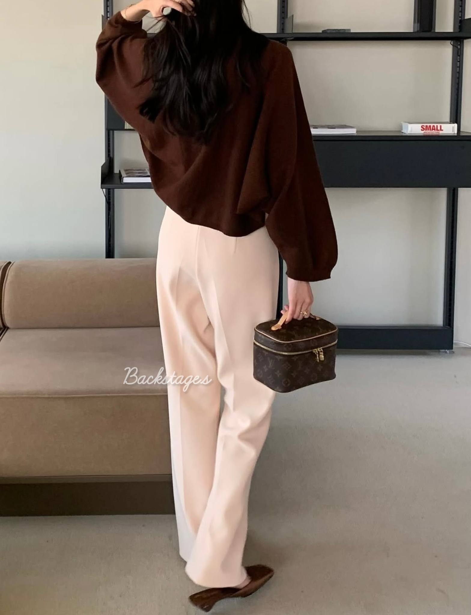 20251010_185804383_iOS