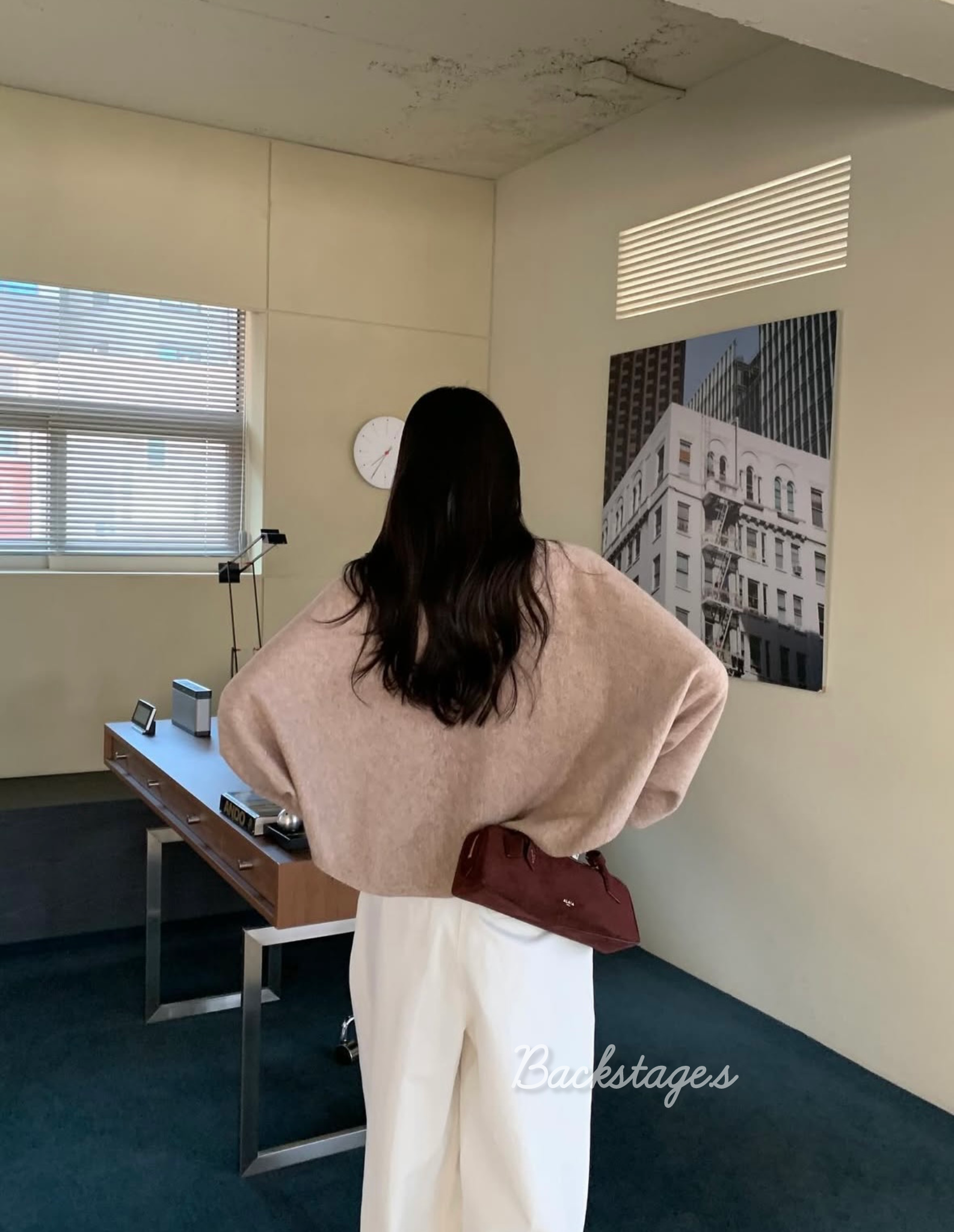 20251010_185326828_iOS