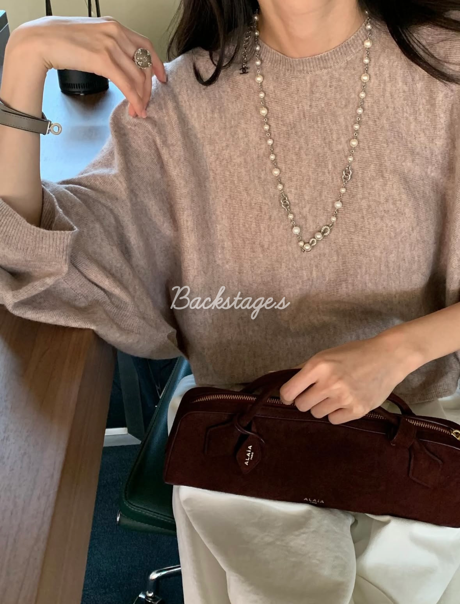 20251010_185326718_iOS