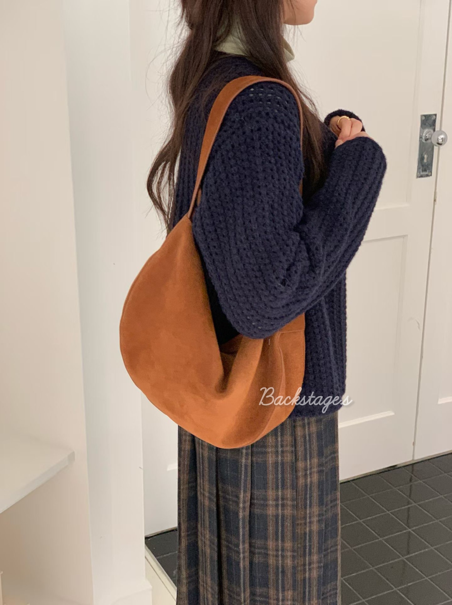 20251113_211120878_iOS