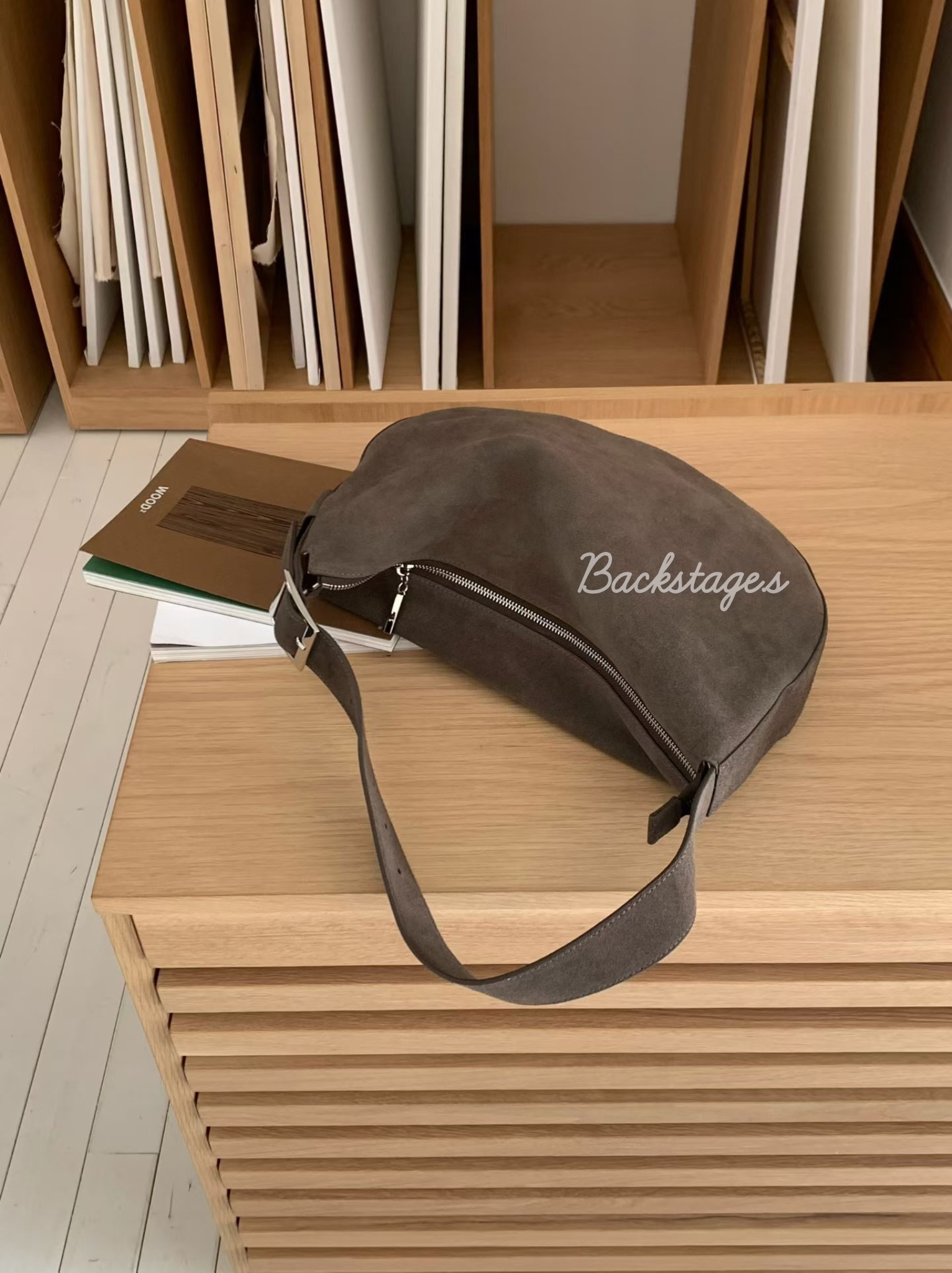 20251113_211321740_iOS