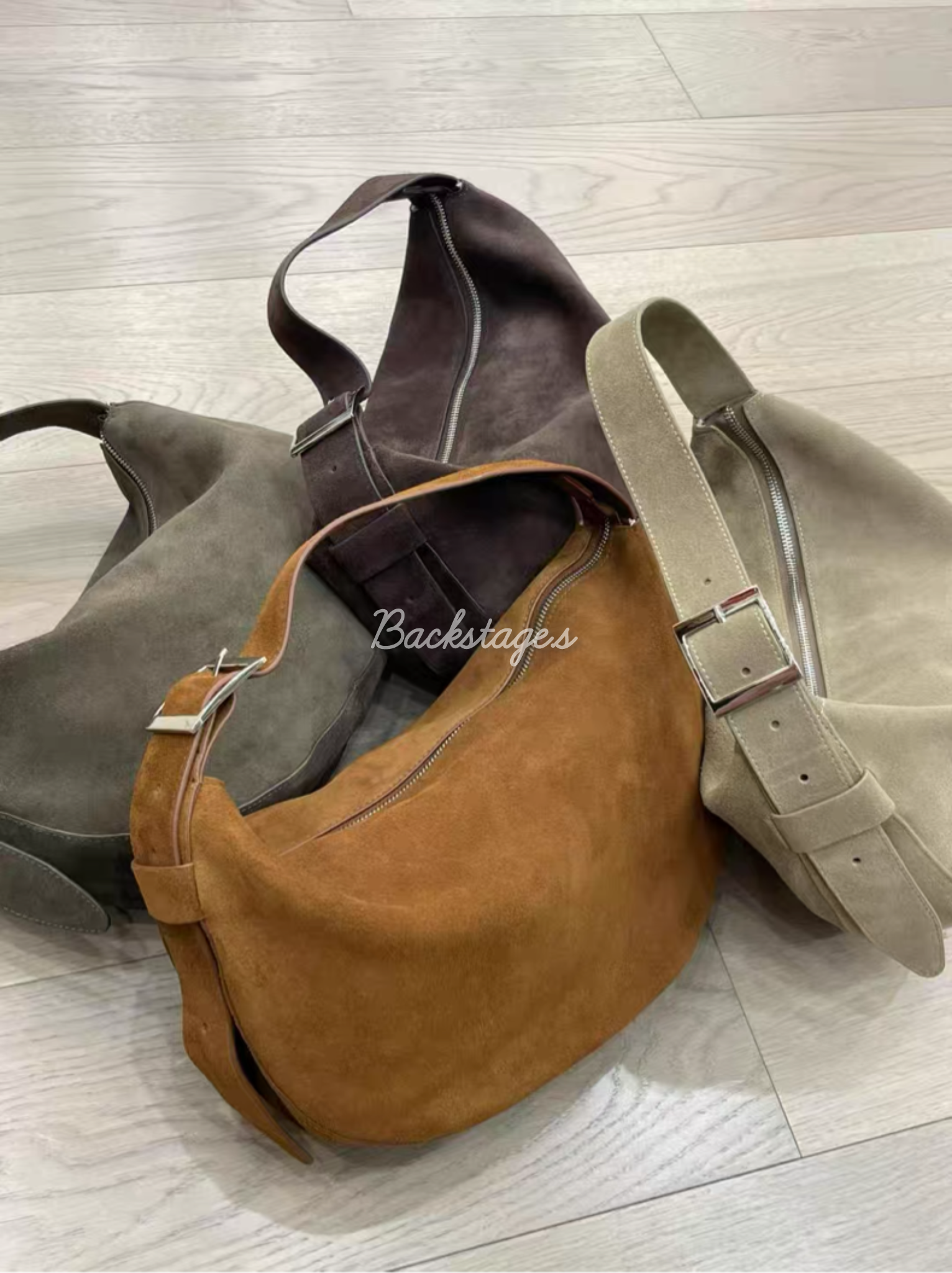 20251113_211454575_iOS