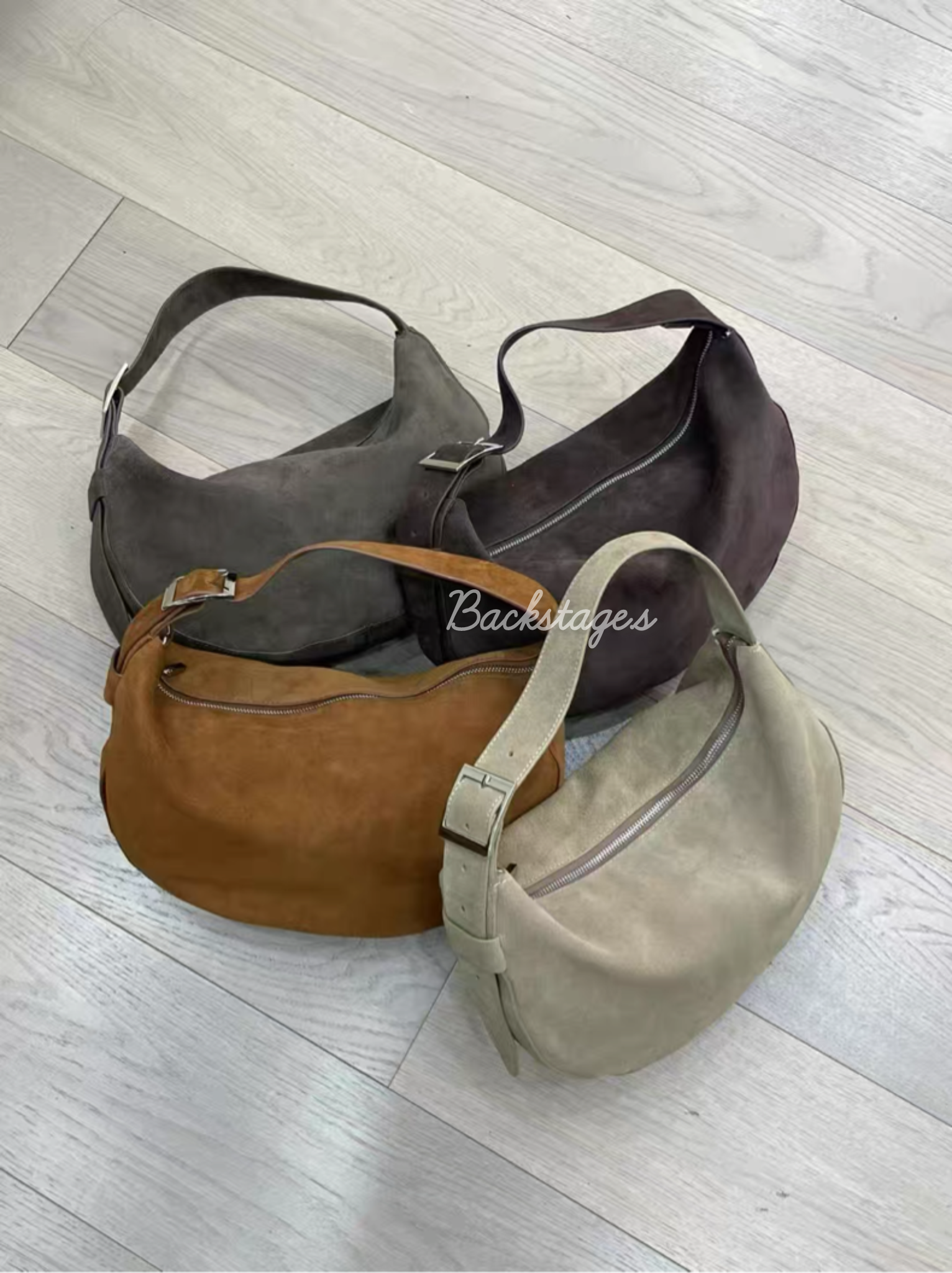 20251113_211454432_iOS