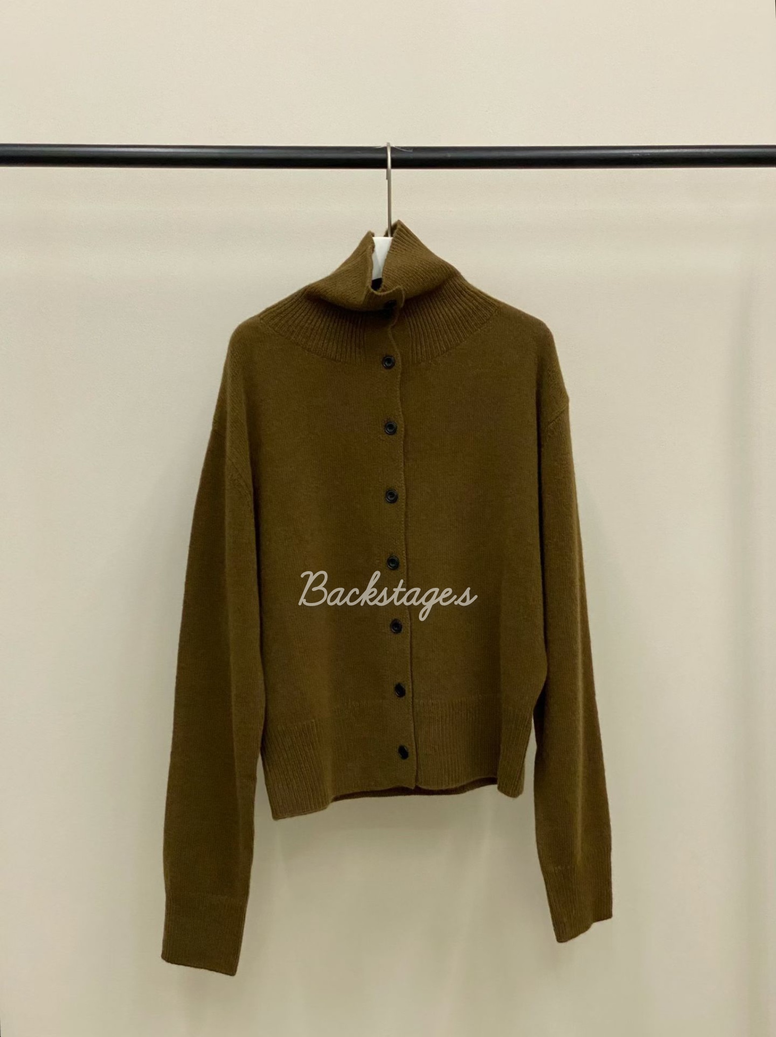 20251113_113640415_iOS