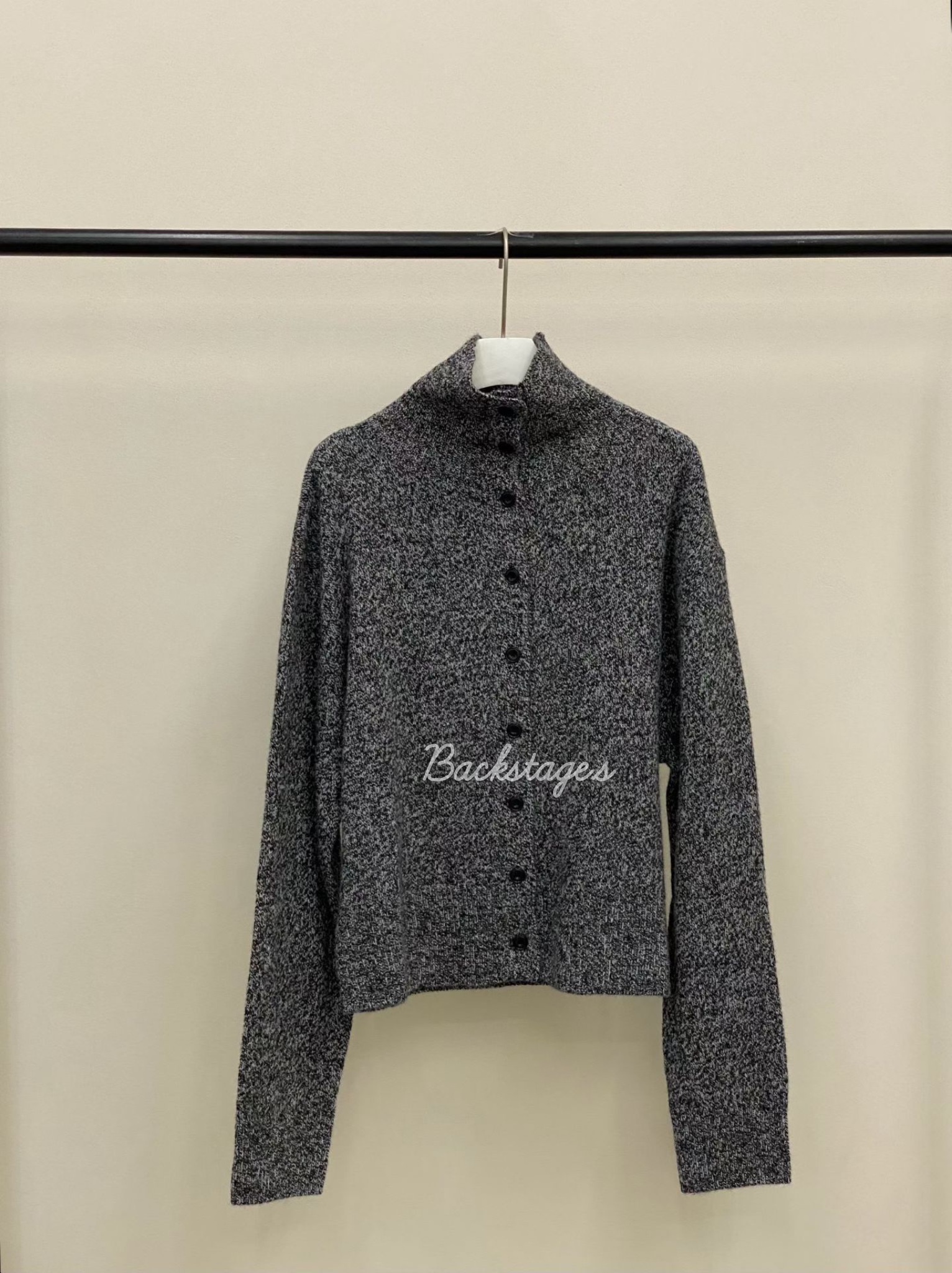 20251113_113640478_iOS