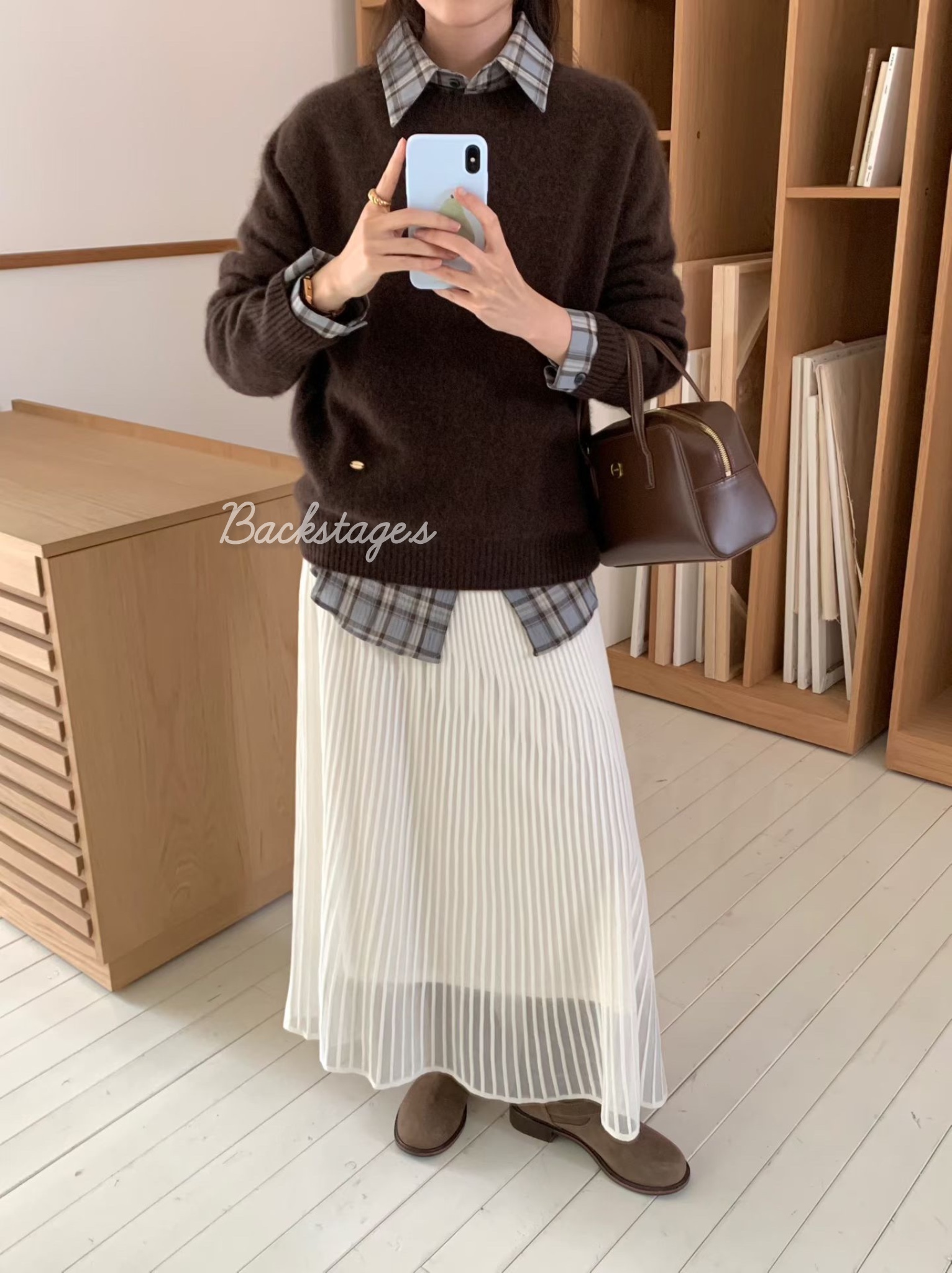 20251111_162403834_iOS