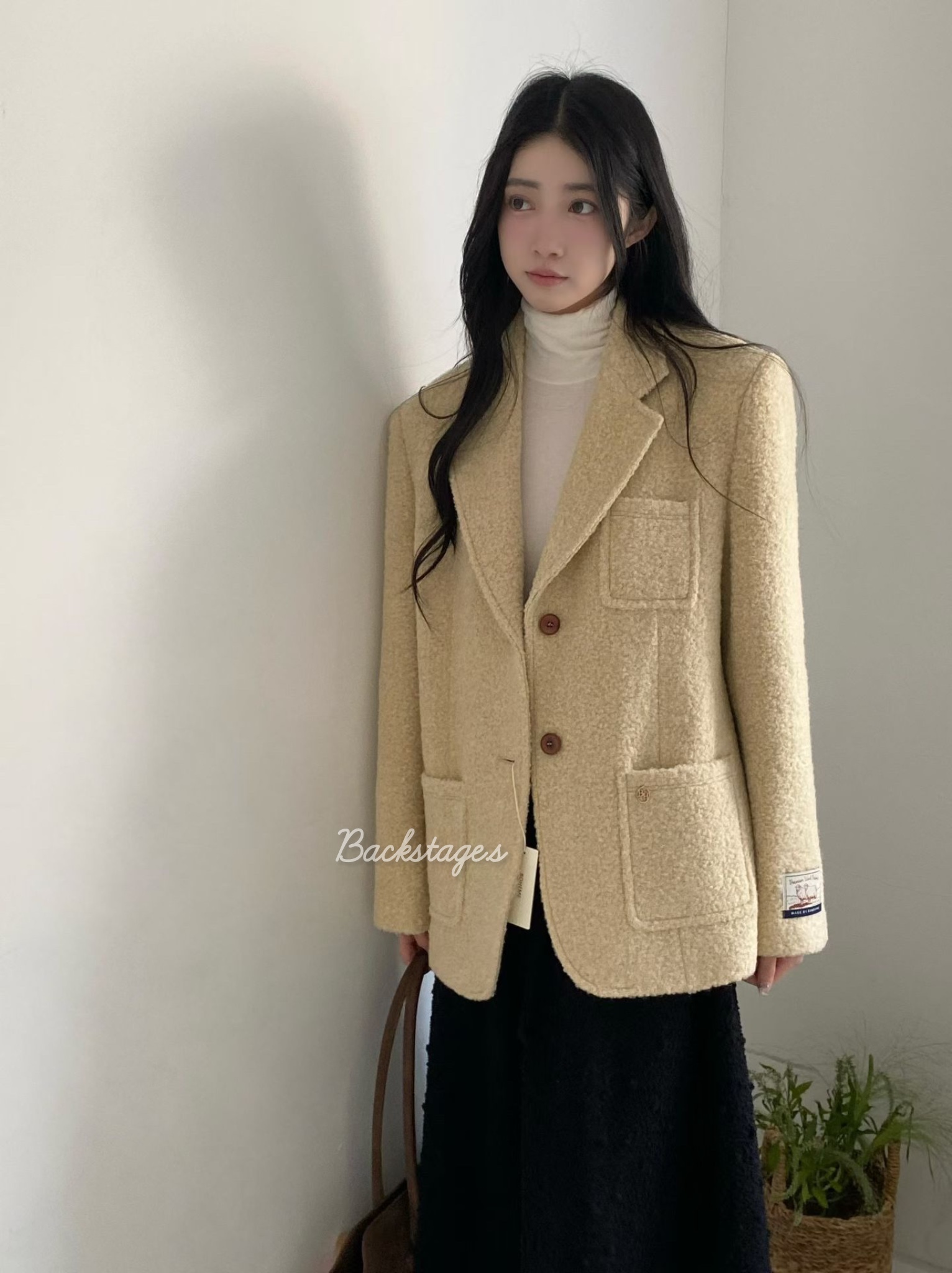 20251112_165924036_iOS