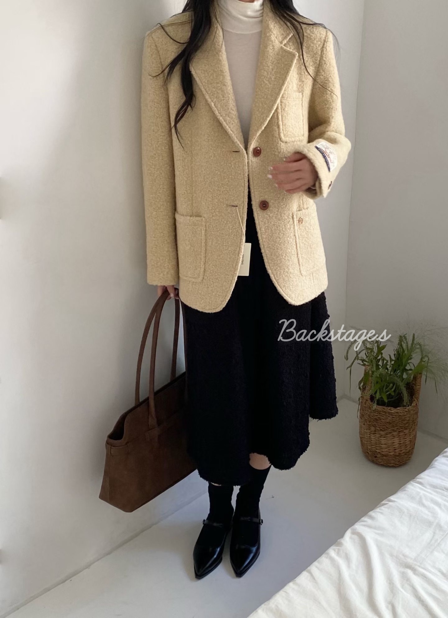 20251112_165924214_iOS