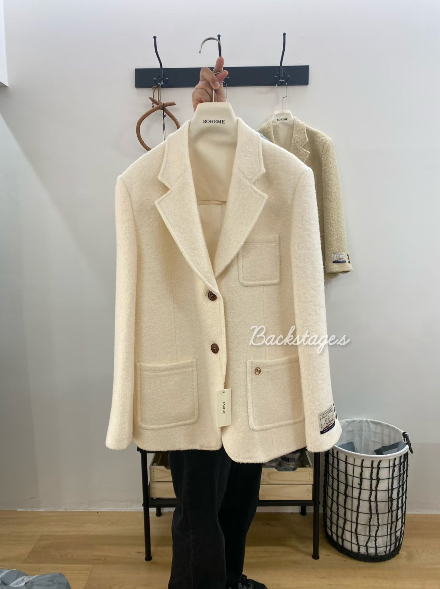 20251112_170324761_iOS