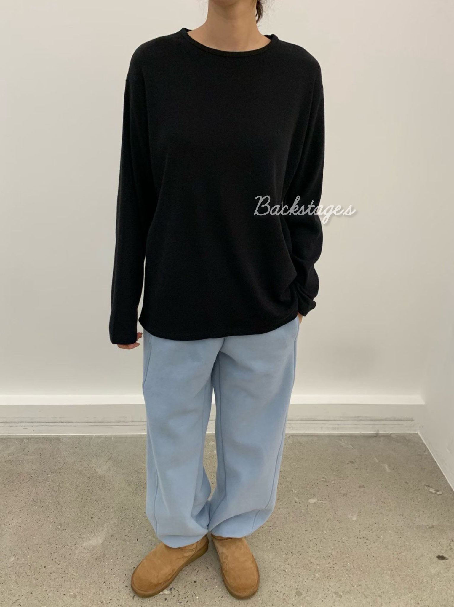 20251112_165923807_iOS