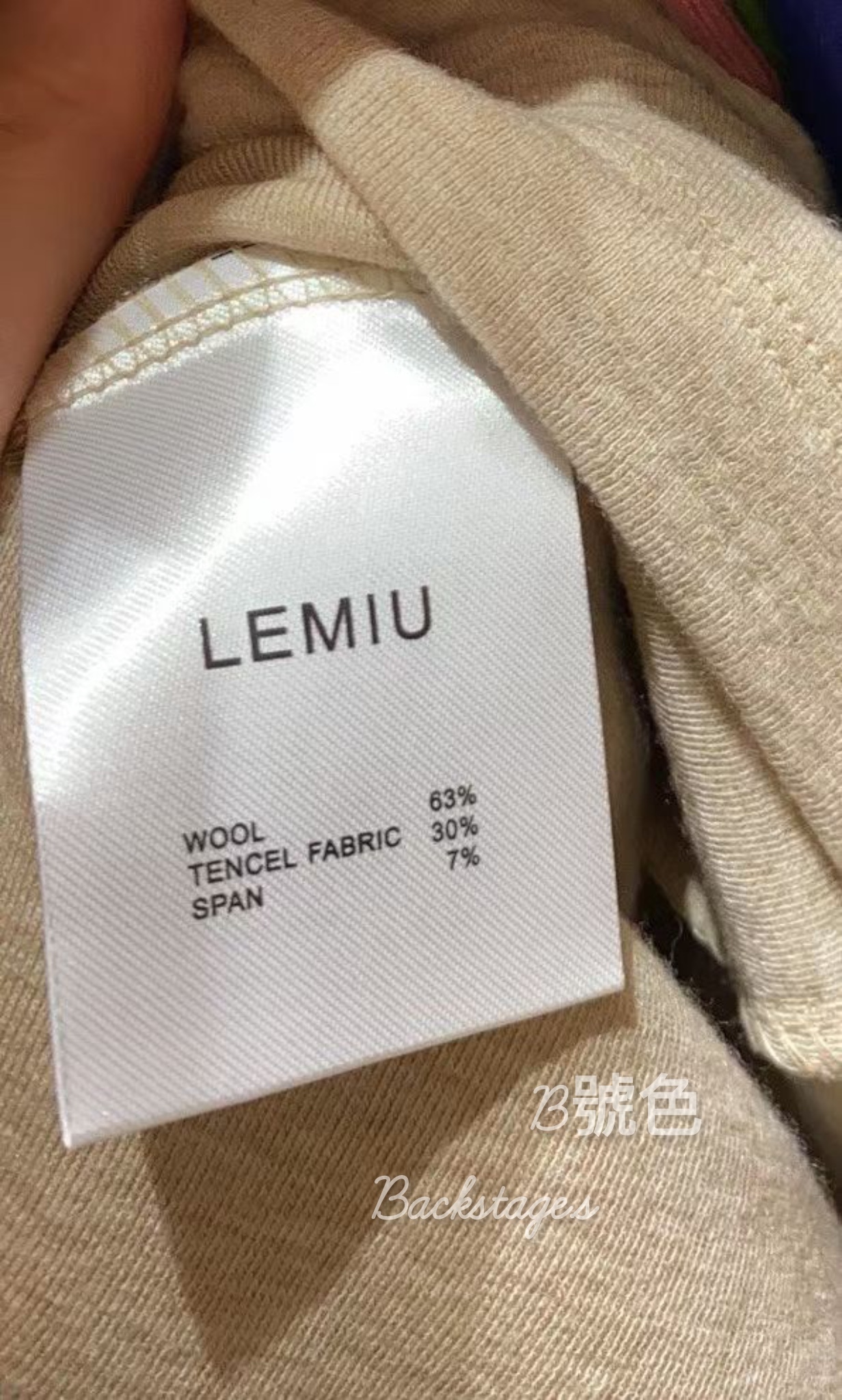 20251112_015052879_iOS