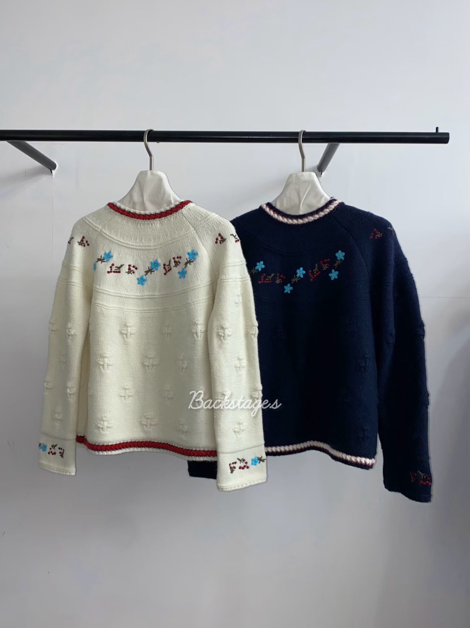 20251112_010035685_iOS