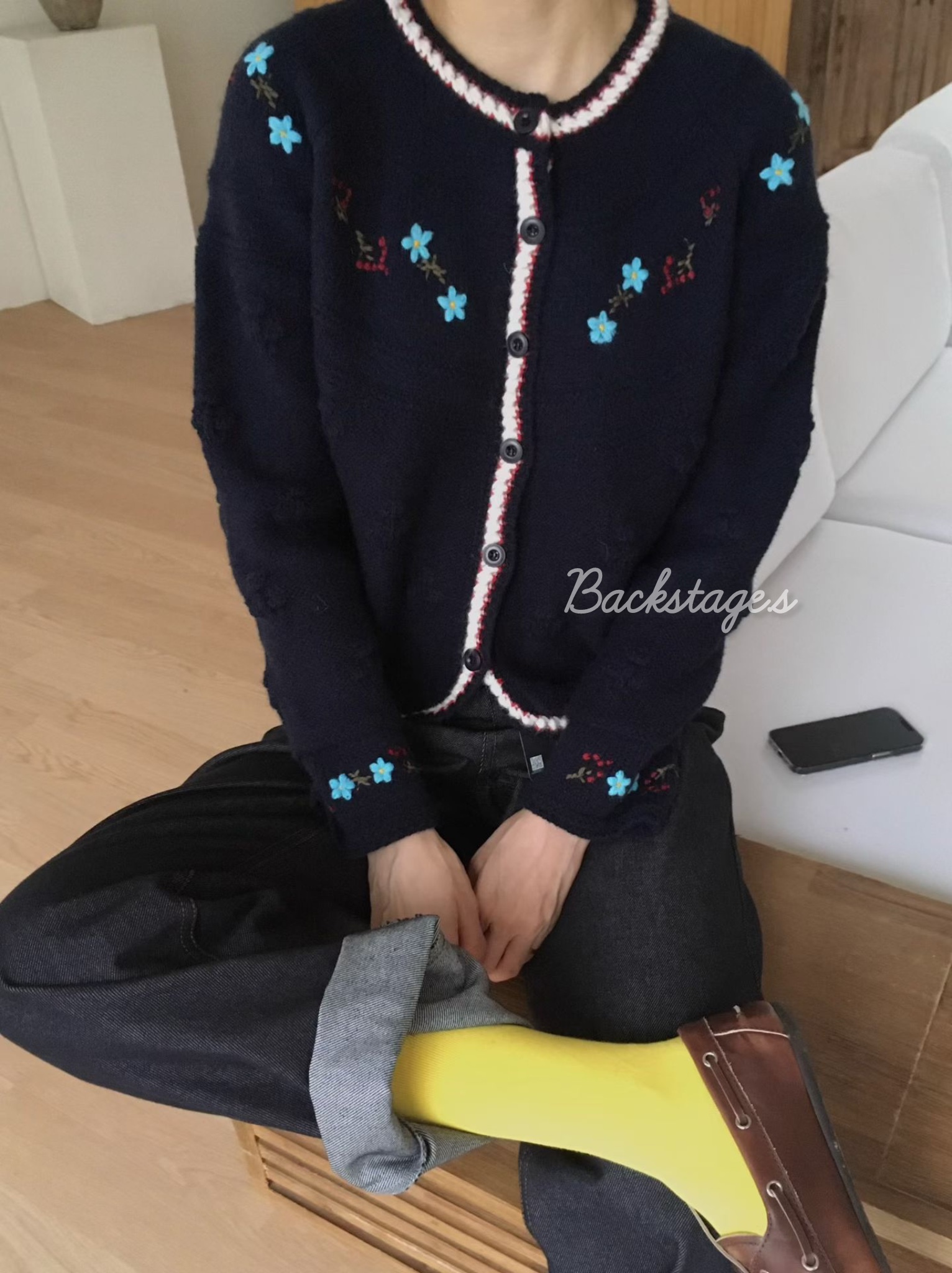 20251112_010035553_iOS