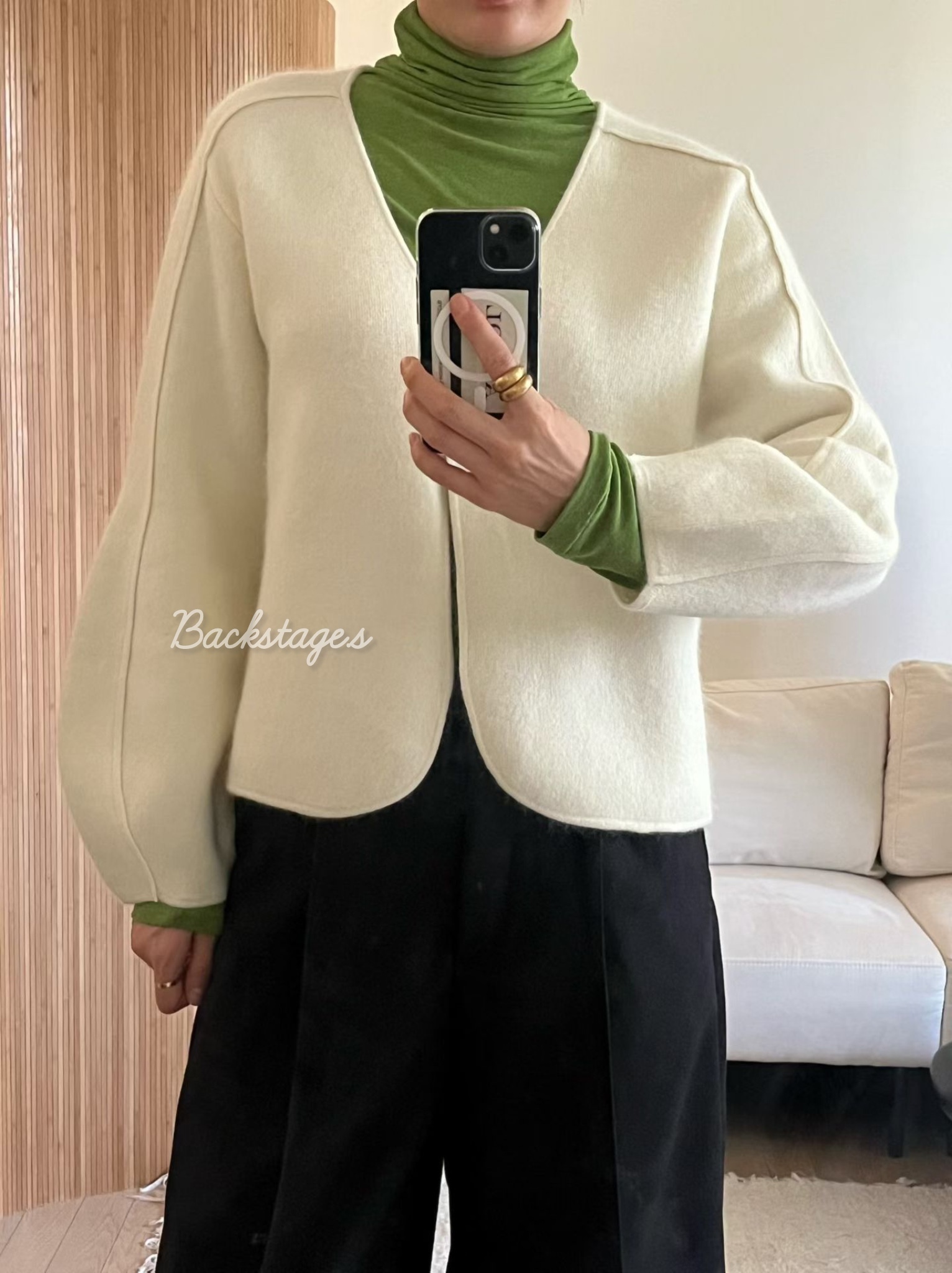 20251112_005718665_iOS