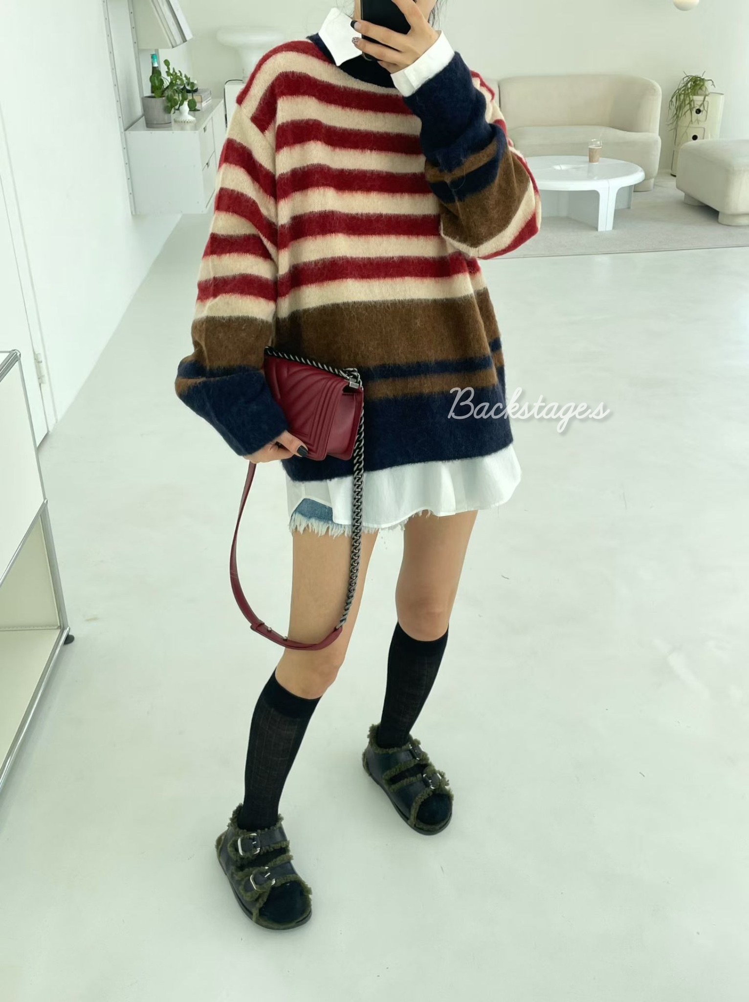 20251112_005310790_iOS