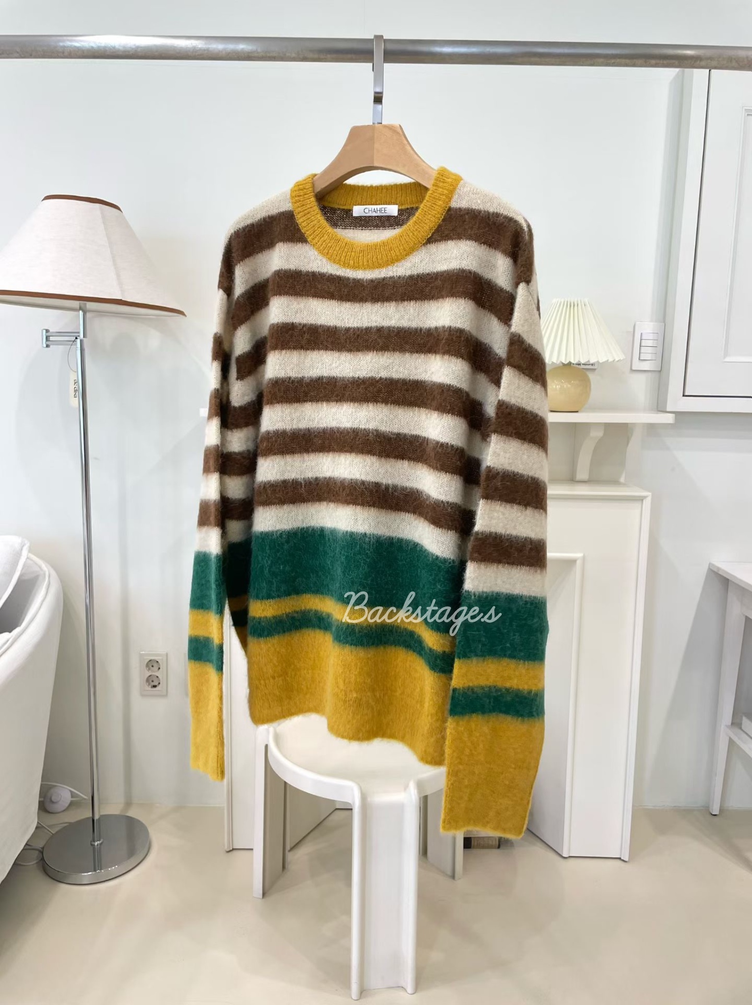 20251112_005448650_iOS