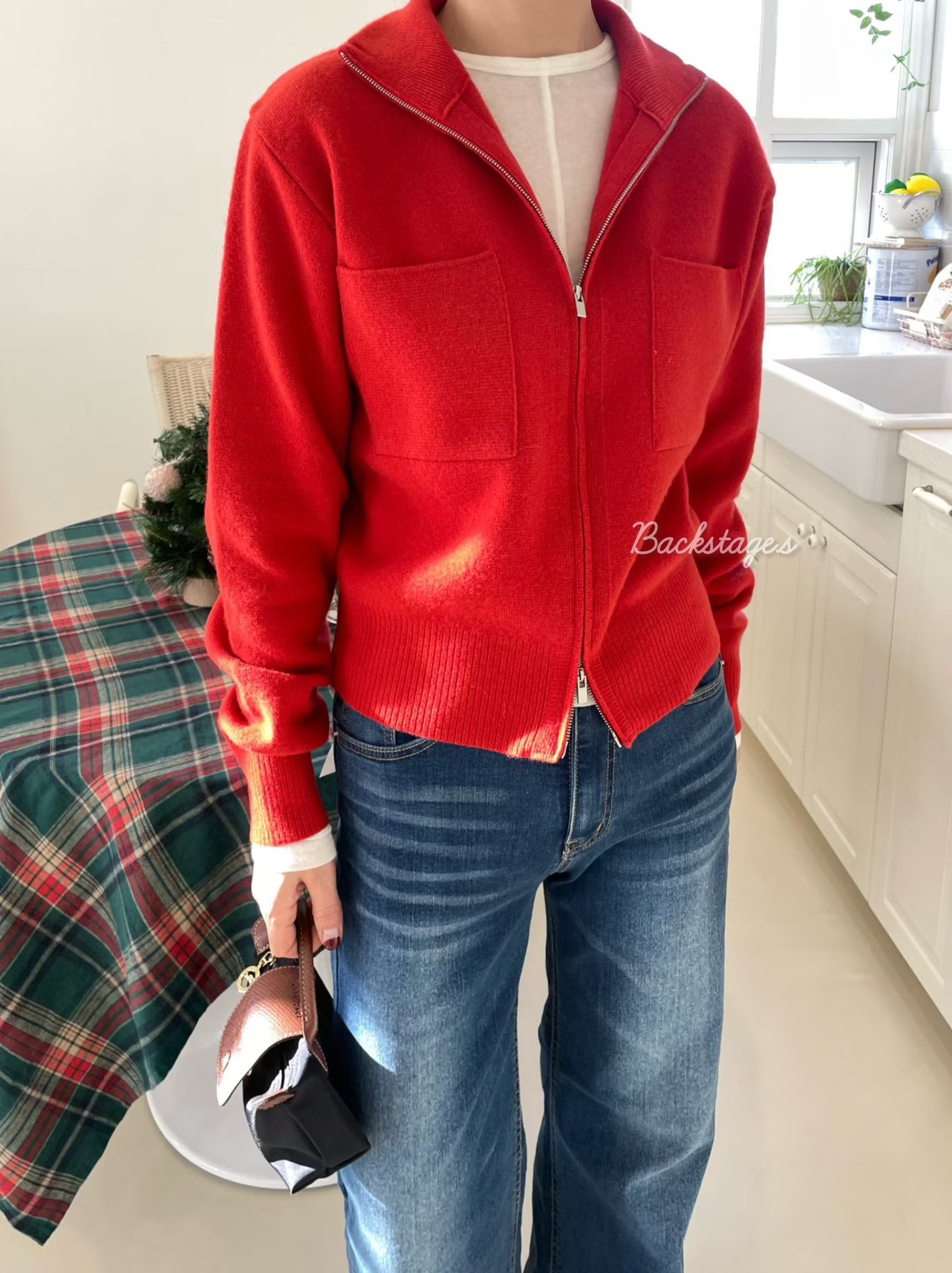 20251112_004653549_iOS